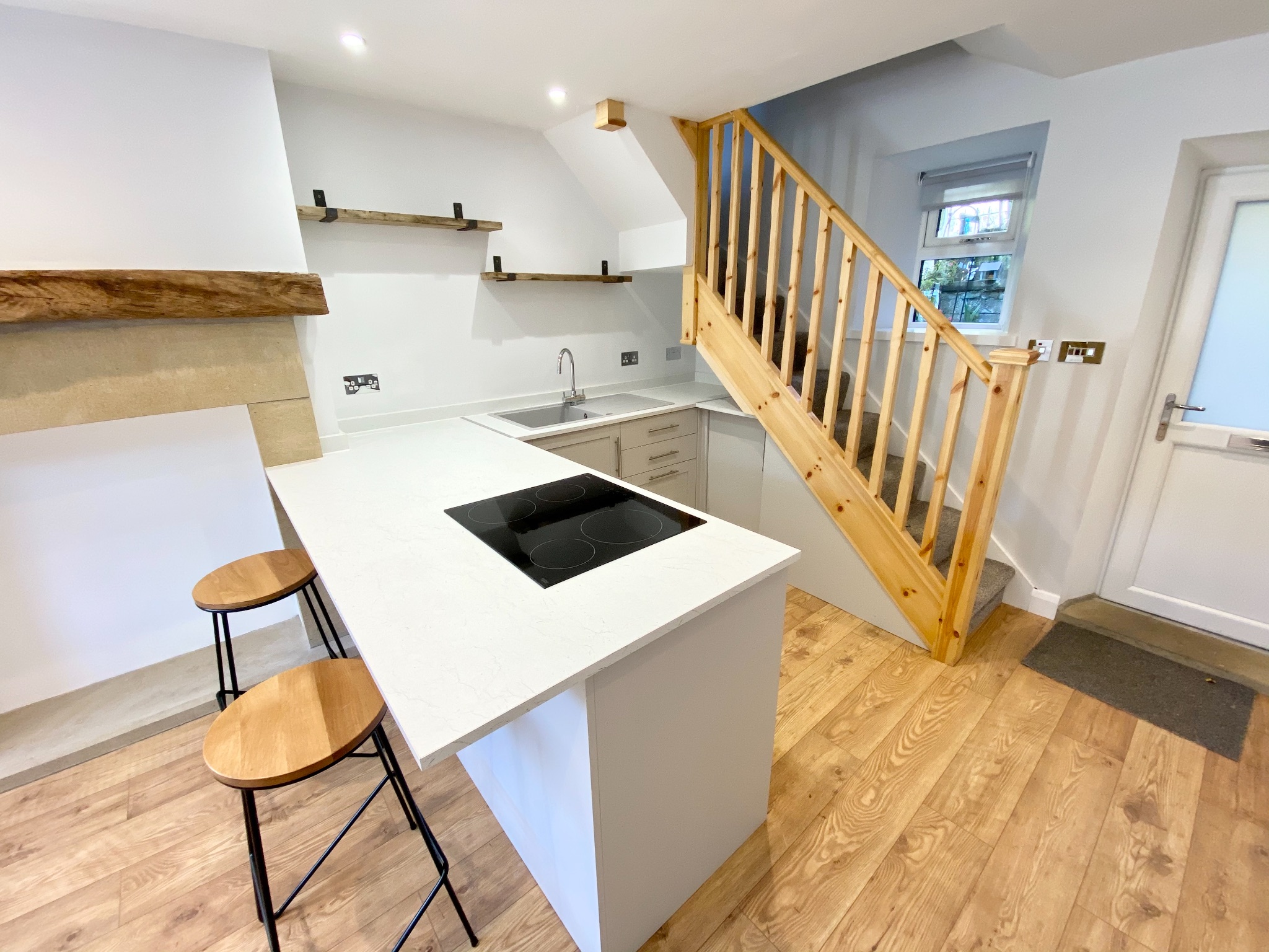 1 bedroom cottage house To Let in Hebden Bridge - Photograph 9.