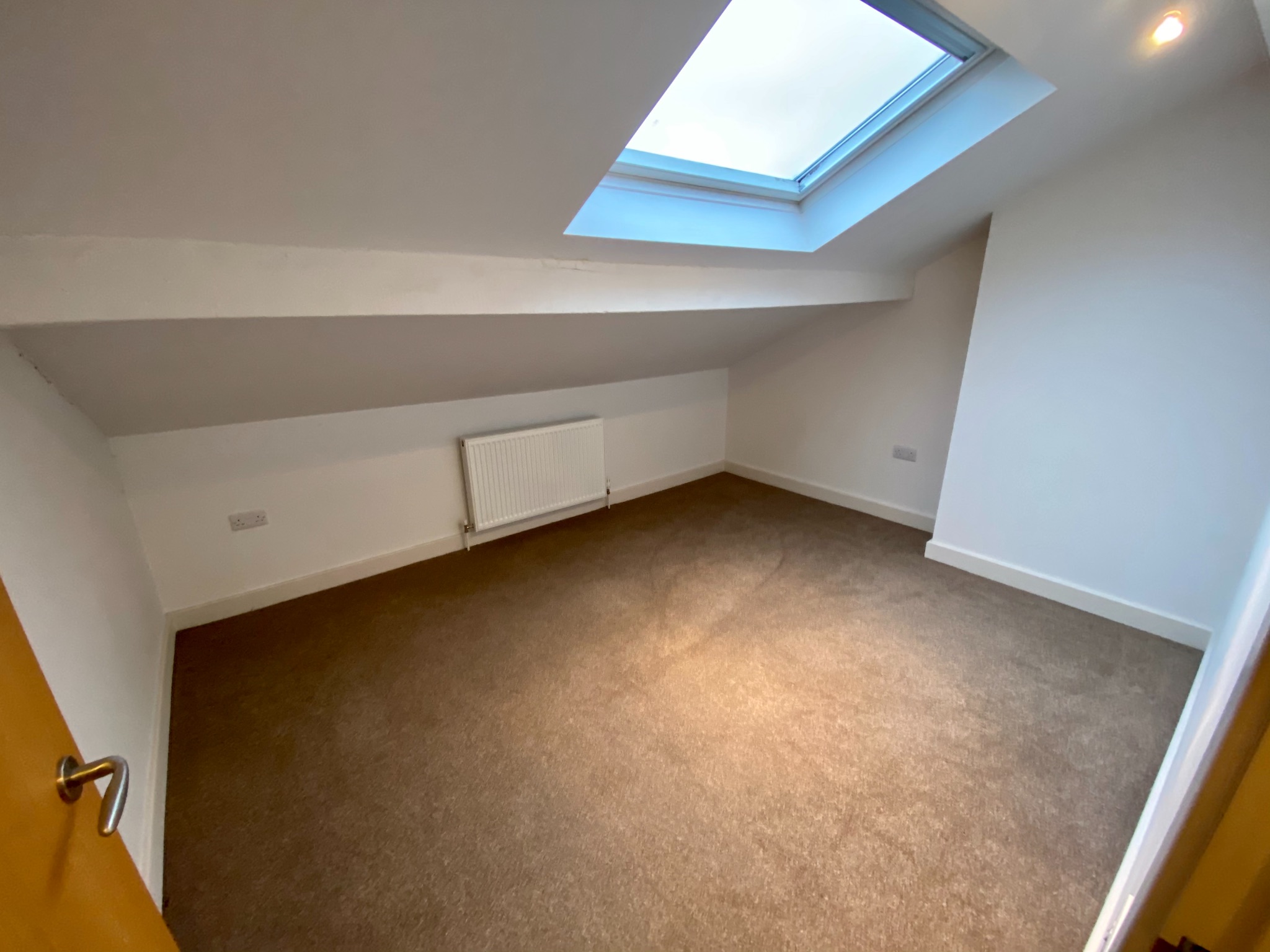 2 bedroom apartment flat/apartment To Let in Hebden Bridge - Principal bedroom