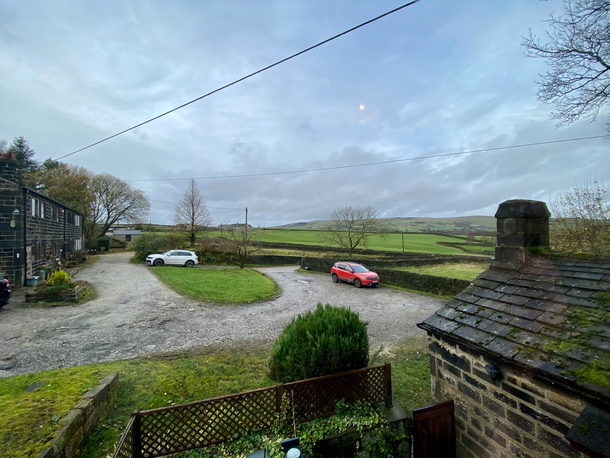 2 bedroom cottage house Let Agreed in Todmorden - Photograph 12
