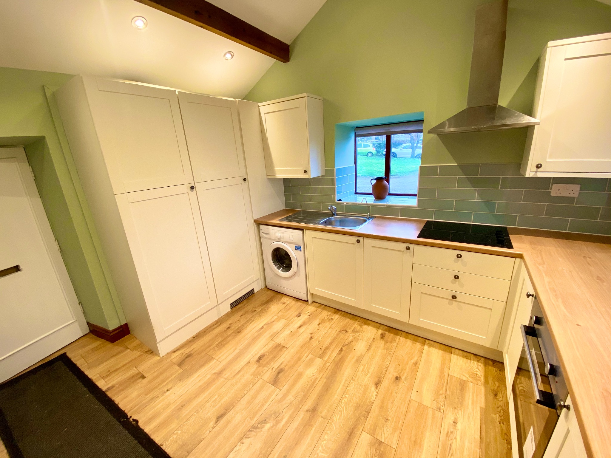 2 bedroom cottage house Let Agreed in Todmorden - Photograph 13