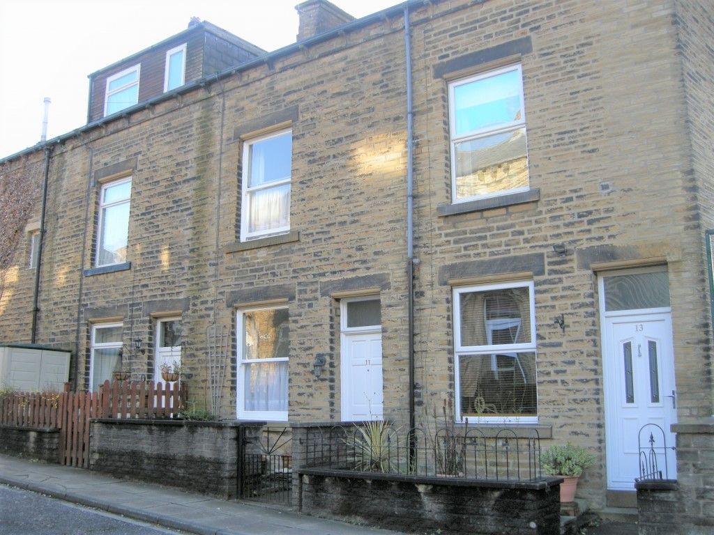 2 bedroom mid terraced house For Sale in Hebden Bridge - Photograph 1