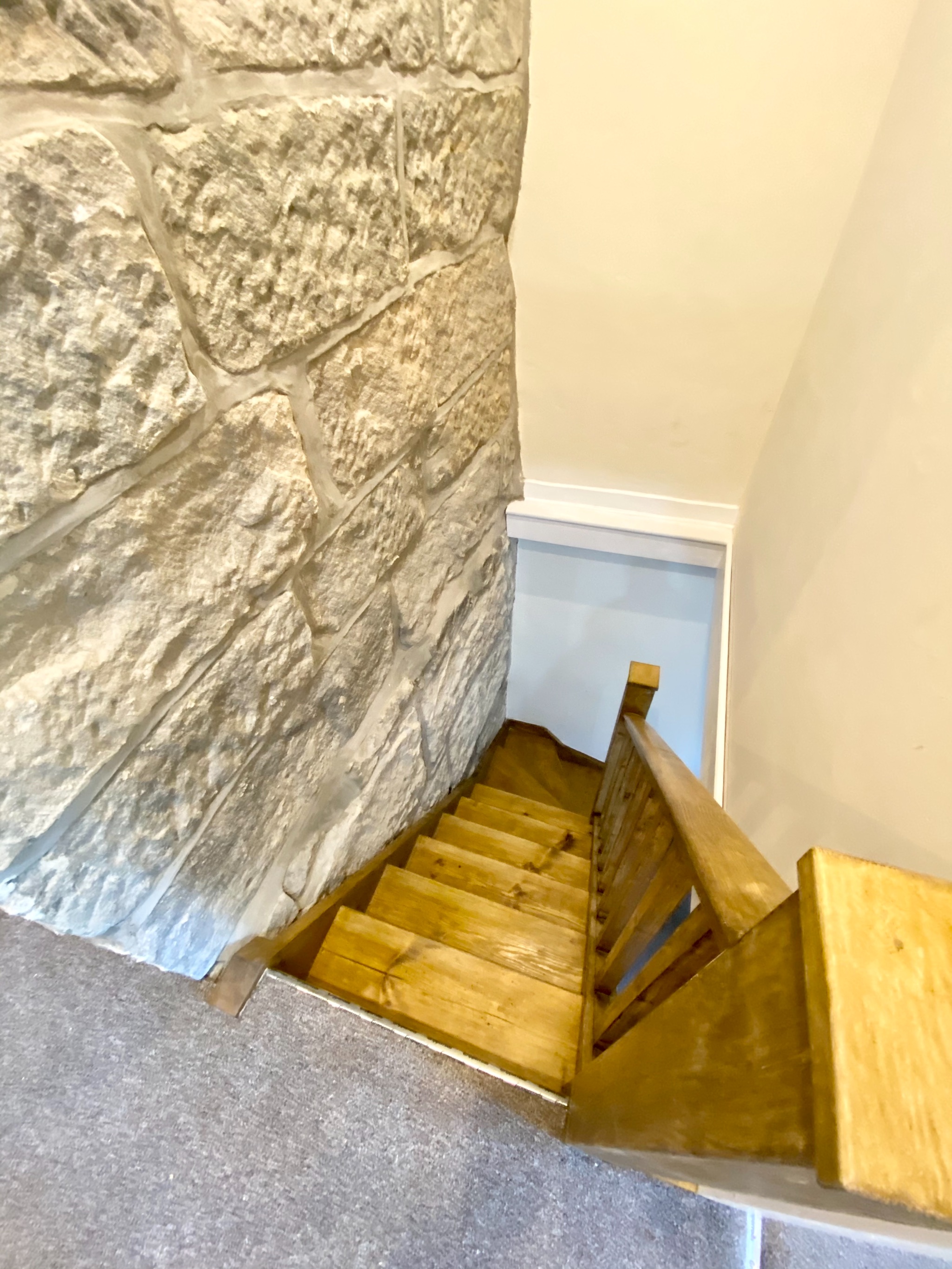 3 bedroom mid terraced house Let Agreed in Todmorden - Photograph 15