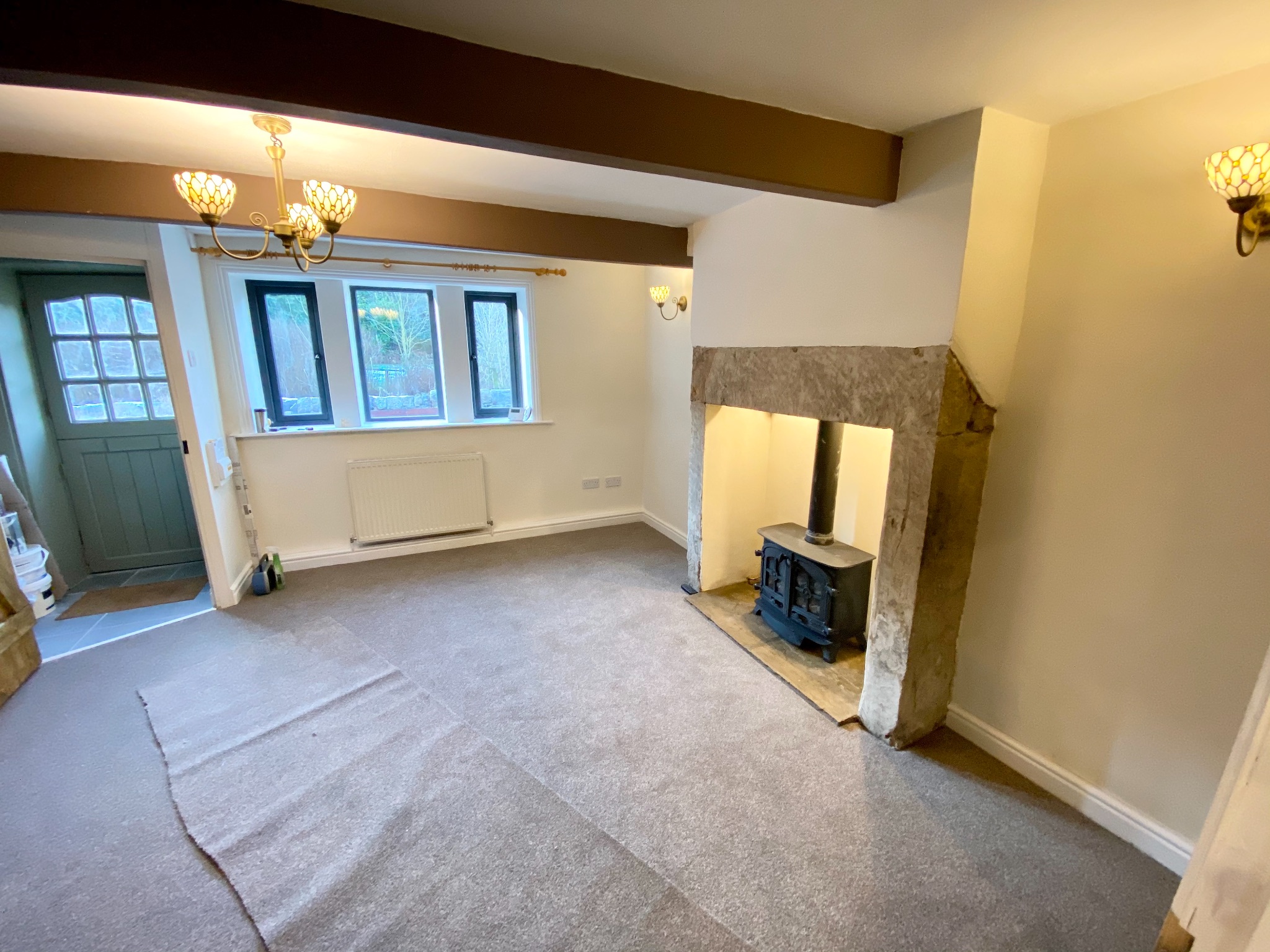 3 bedroom mid terraced house Let Agreed in Todmorden - Photograph 3