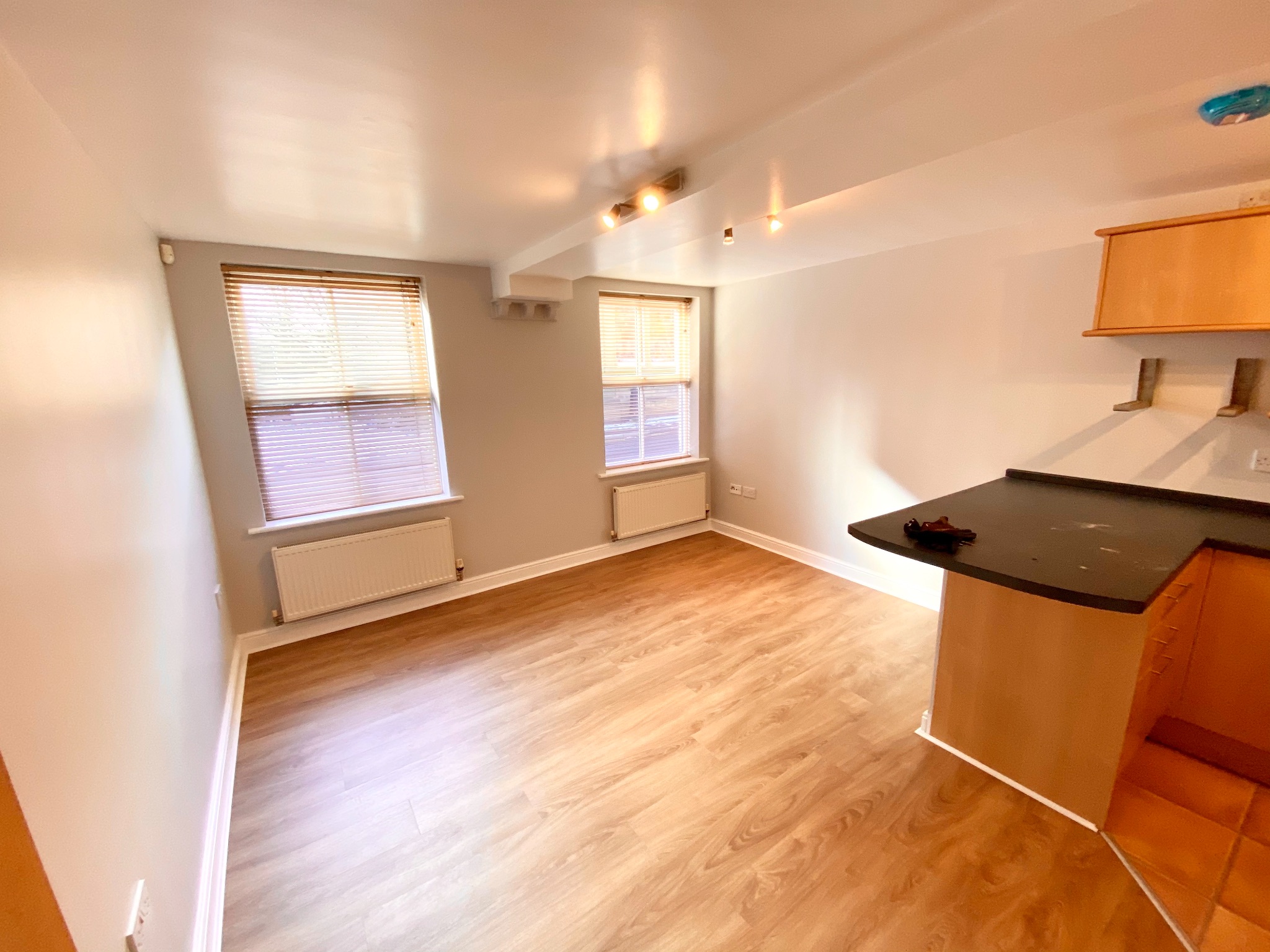 1 bedroom apartment flat/apartment To Let in Sowerby Bridge - Photograph 3