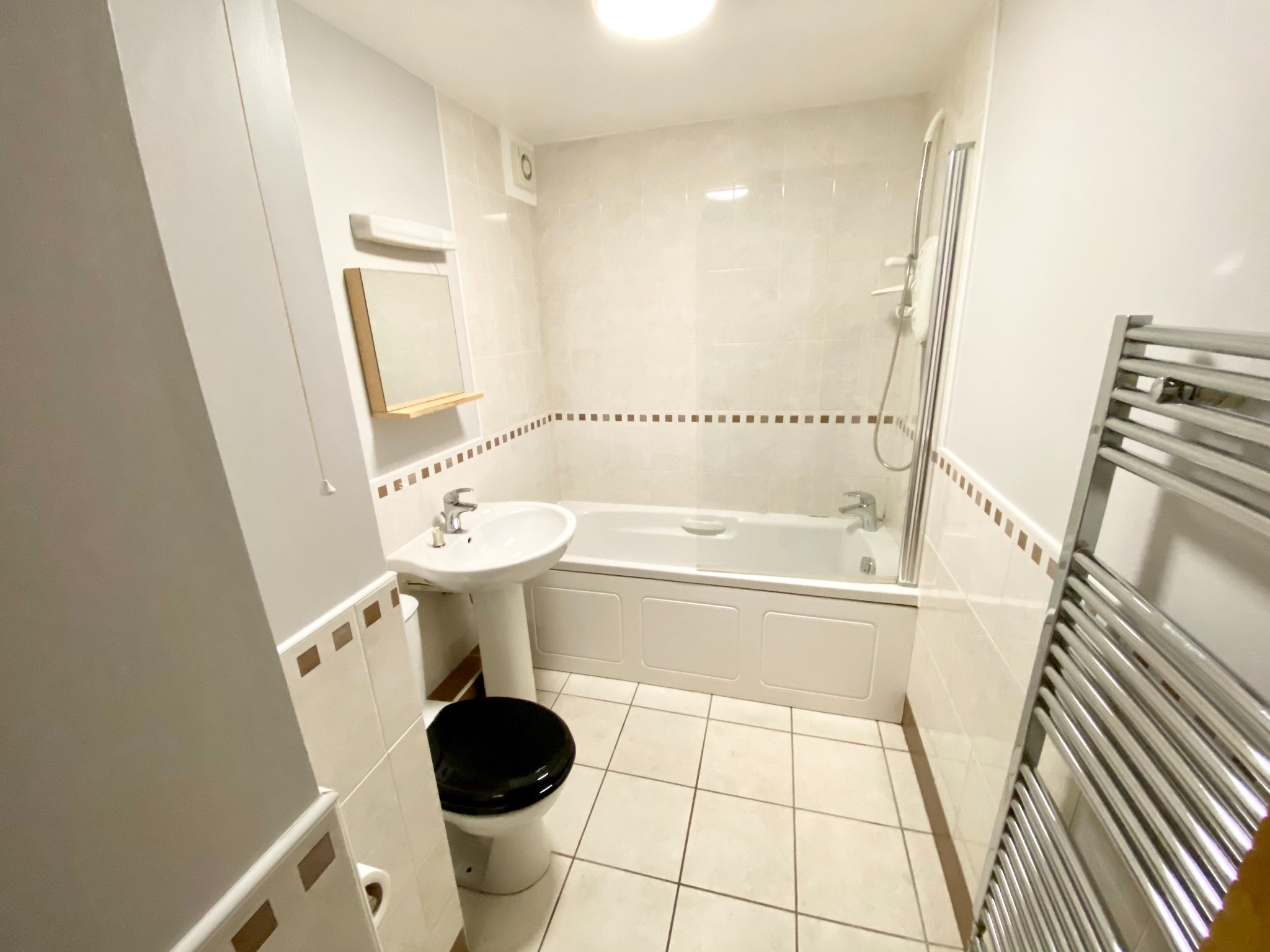 1 bedroom apartment flat/apartment To Let in Sowerby Bridge - Photograph 5