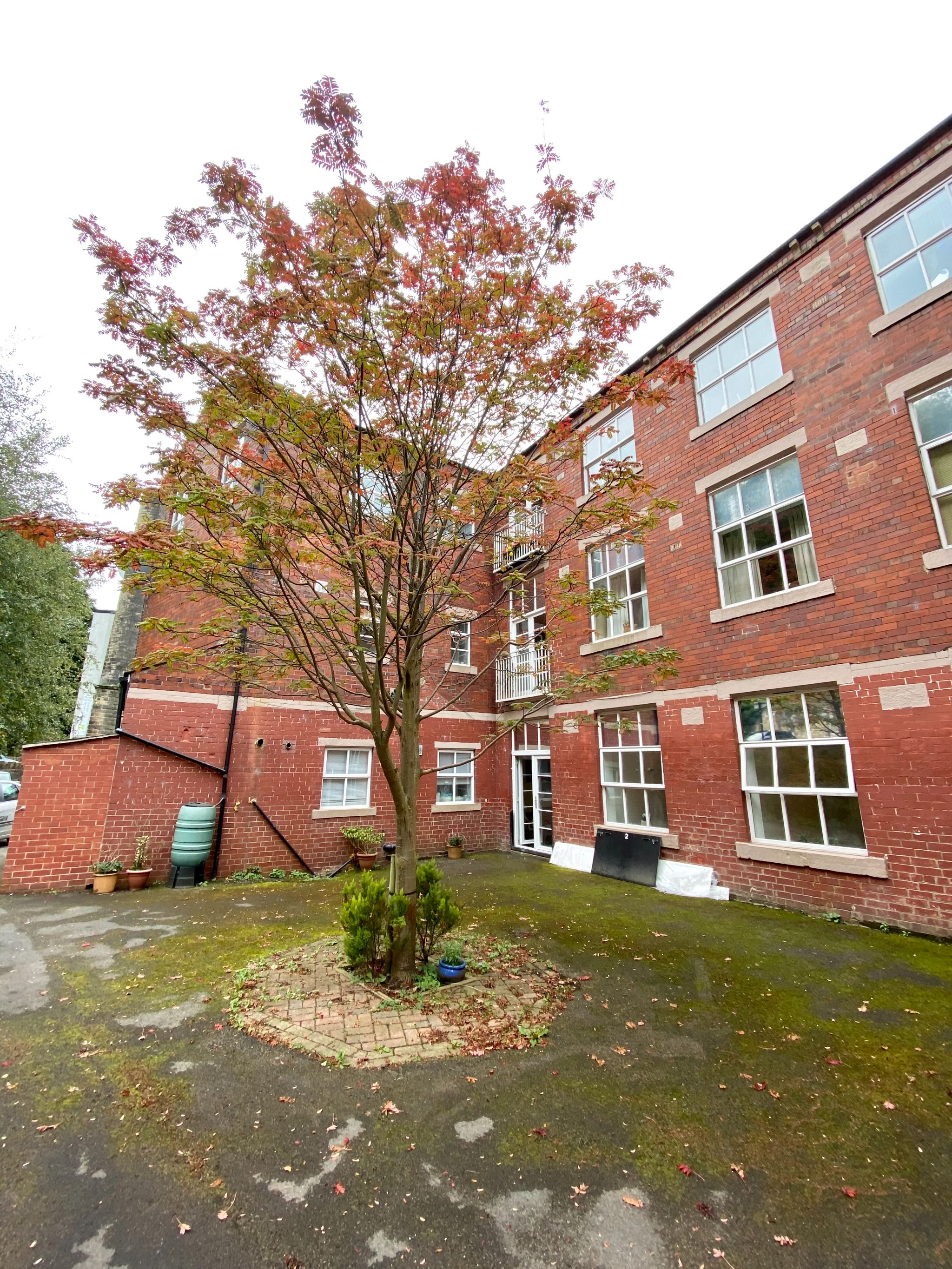 2 bedroom apartment flat/apartment Let Agreed in Hebden Bridge - Photograph 9