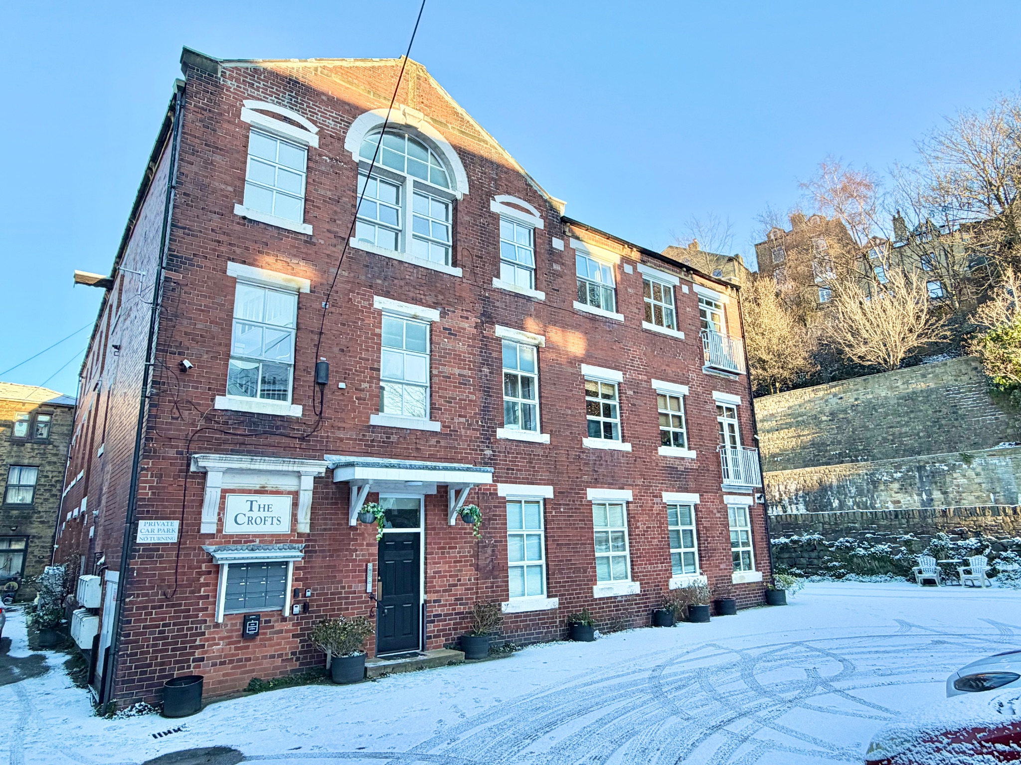 2 bedroom apartment flat/apartment To Let in Hebden Bridge - Property photograph.