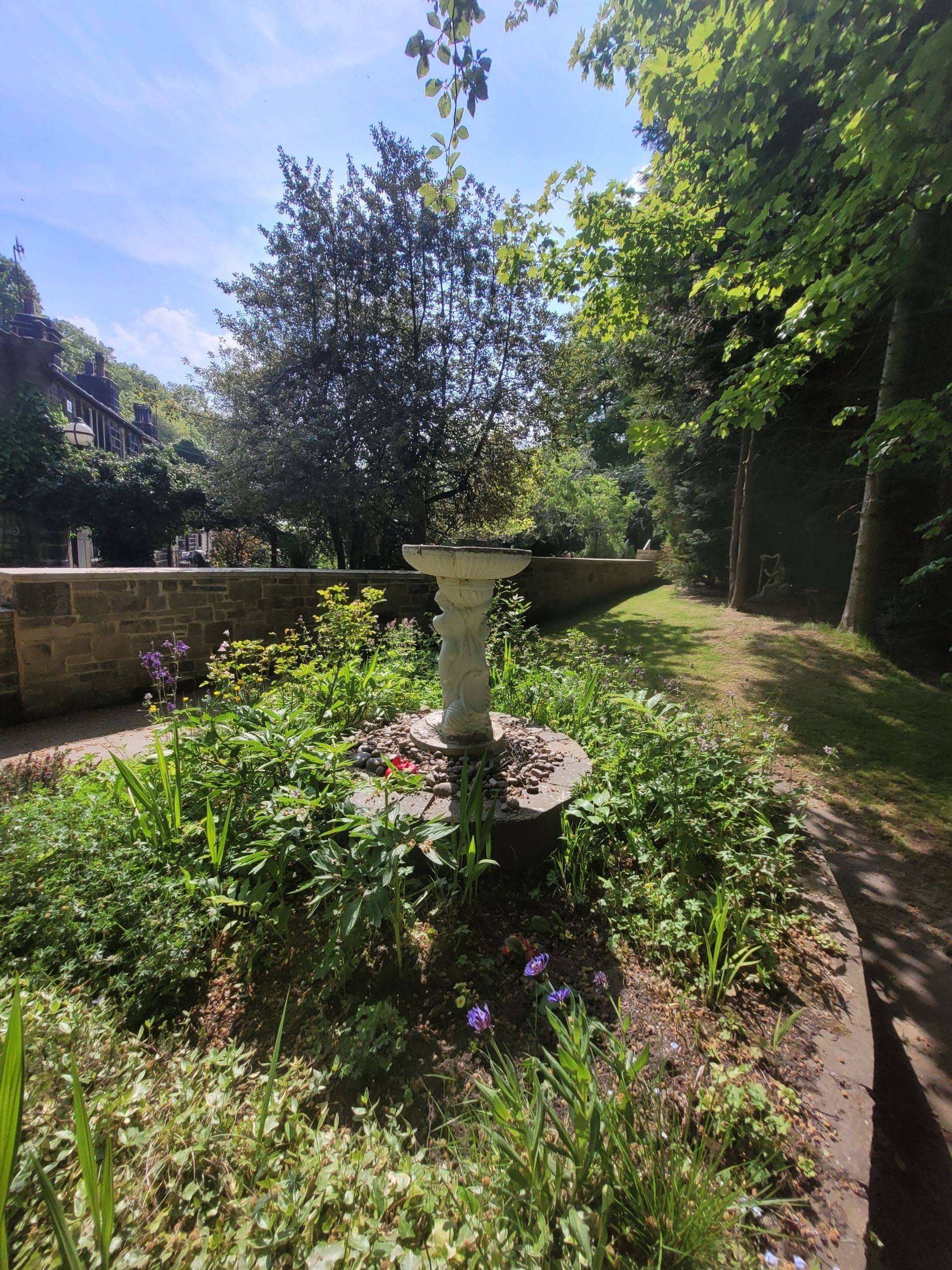3 bedroom cottage house For Sale in Hebden Bridge - Photograph 28