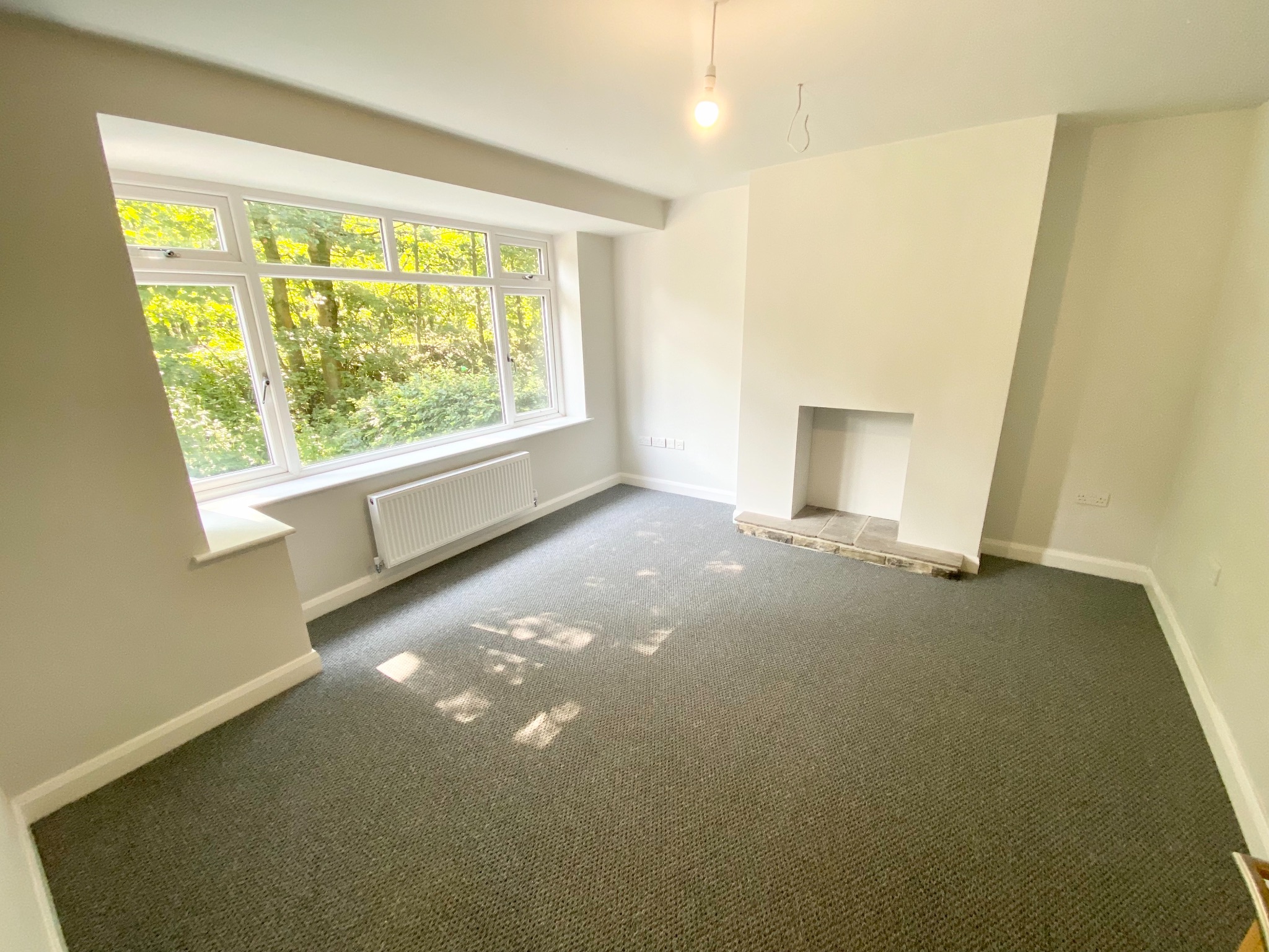 3 bedroom semi-detached house Let Agreed in Hebden Bridge - Photograph 5
