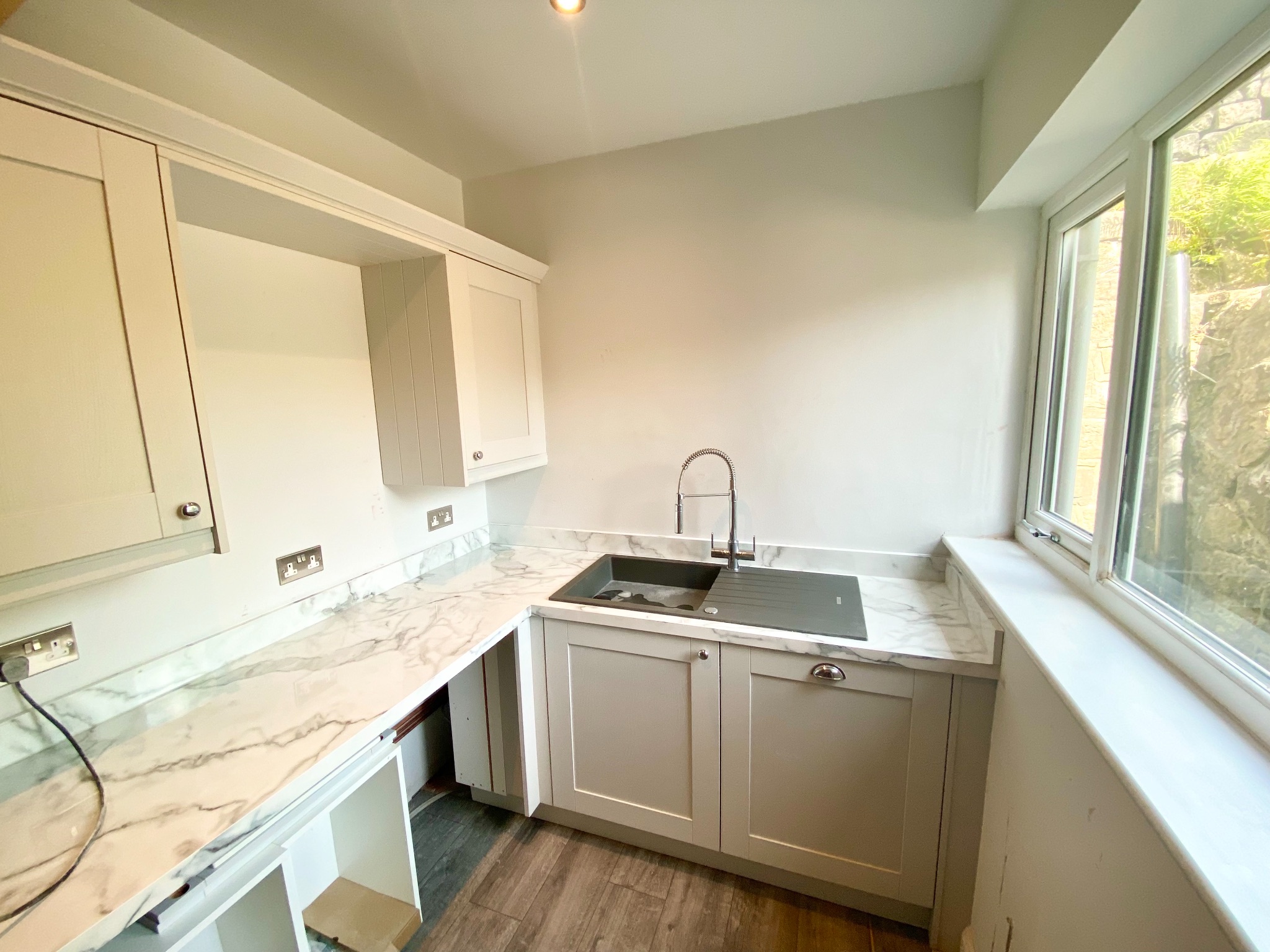 3 bedroom semi-detached house Let Agreed in Hebden Bridge - Photograph 12