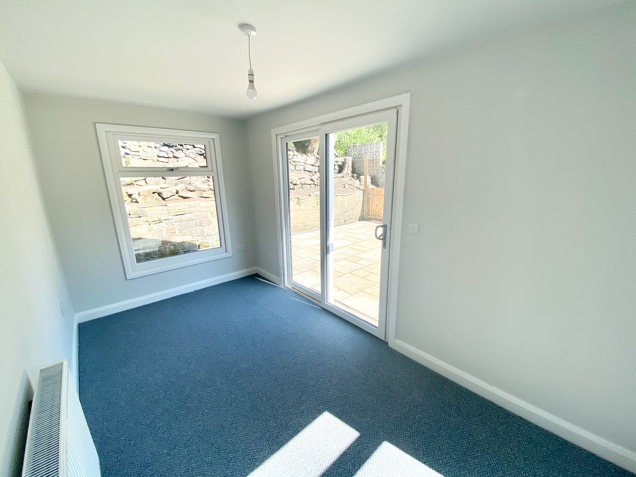 3 bedroom semi-detached house Let Agreed in Hebden Bridge - Photograph 8