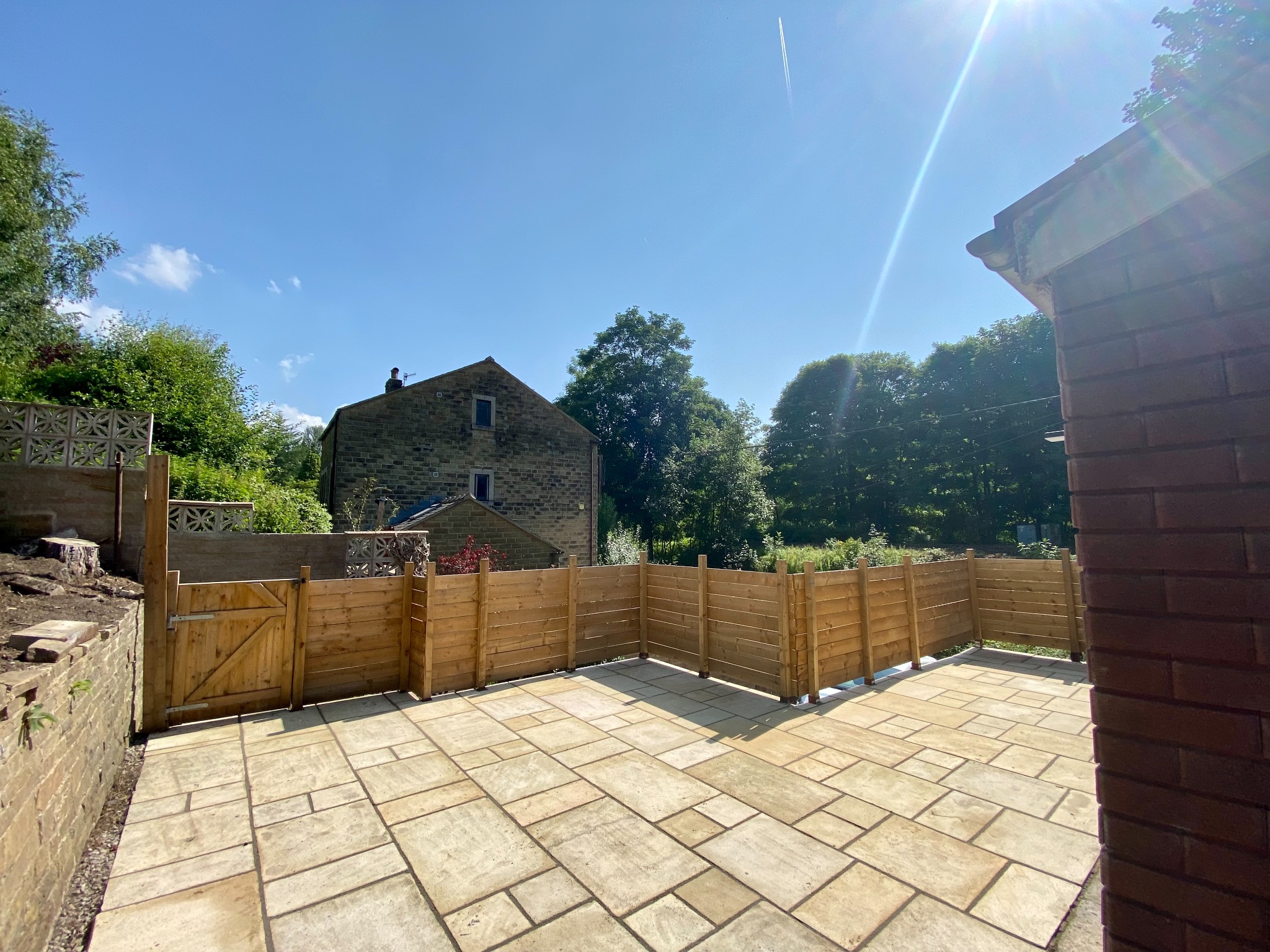3 bedroom semi-detached house Let Agreed in Hebden Bridge - Photograph 31