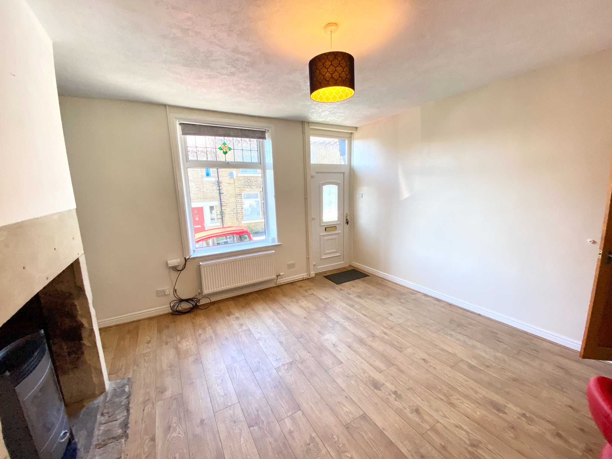 3 bedroom mid terraced house Let Agreed in Sowerby Bridge - Photograph 10