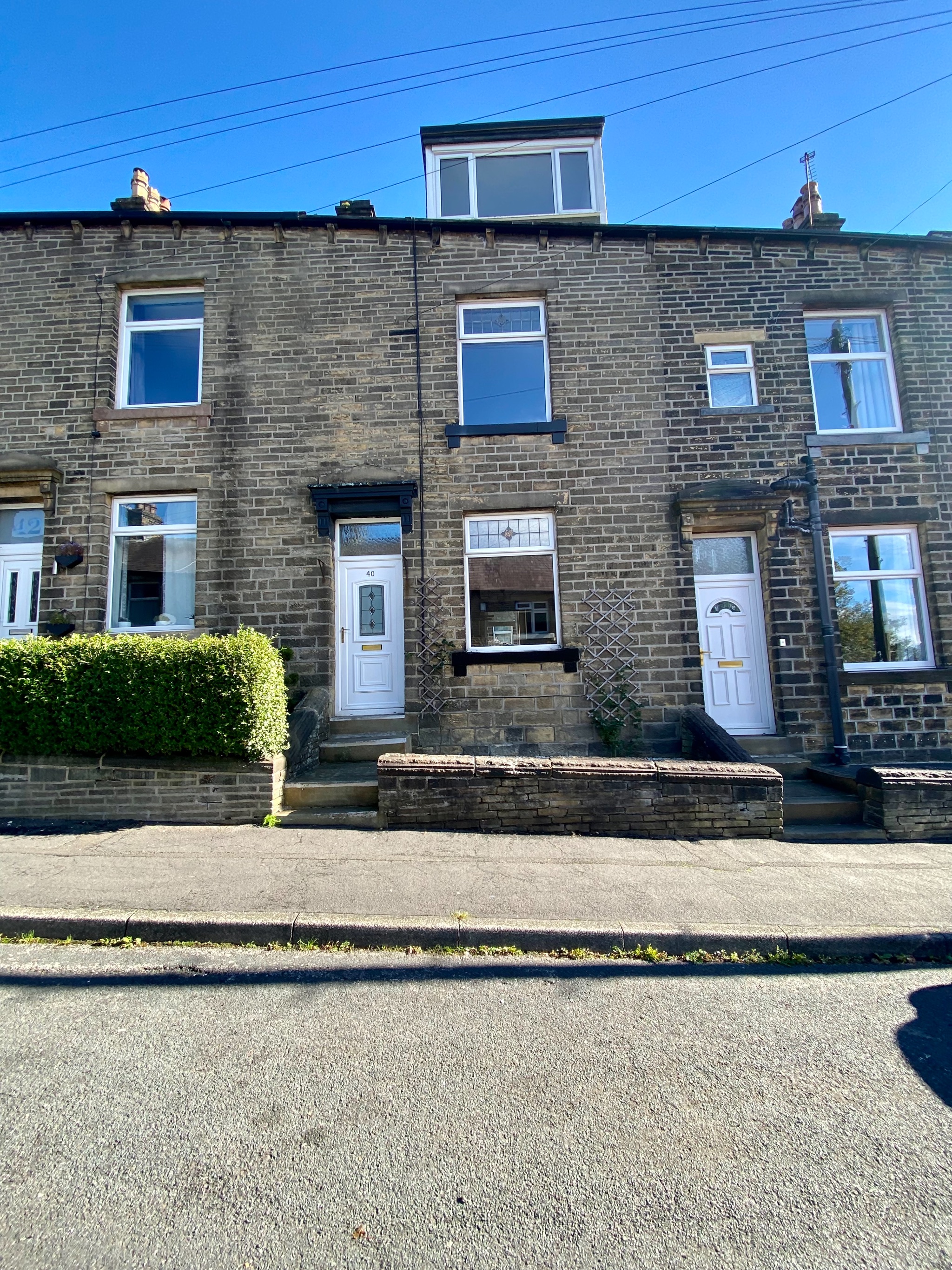 3 bedroom mid terraced house Let Agreed in Sowerby Bridge - Photograph 6