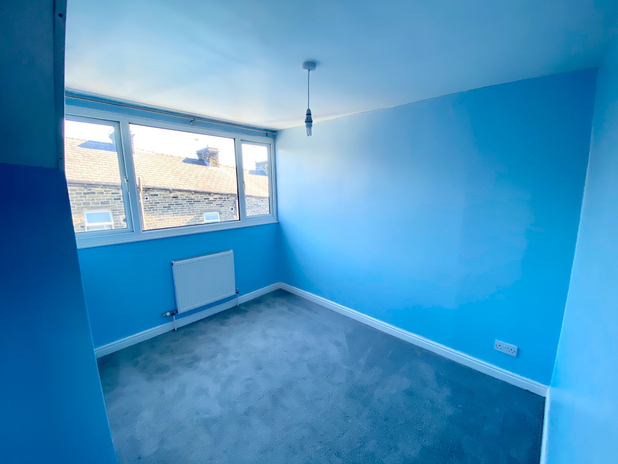 3 bedroom mid terraced house Let Agreed in Sowerby Bridge - Photograph 14
