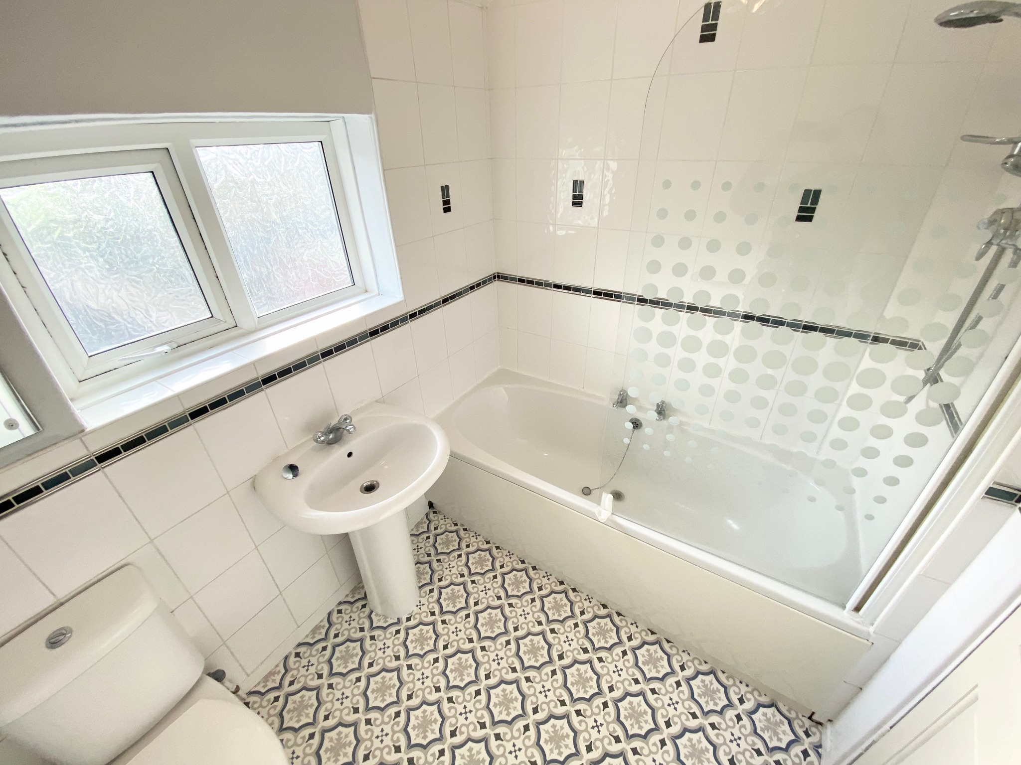 3 bedroom end terraced house To Let in Hebden Bridge - Photograph 22