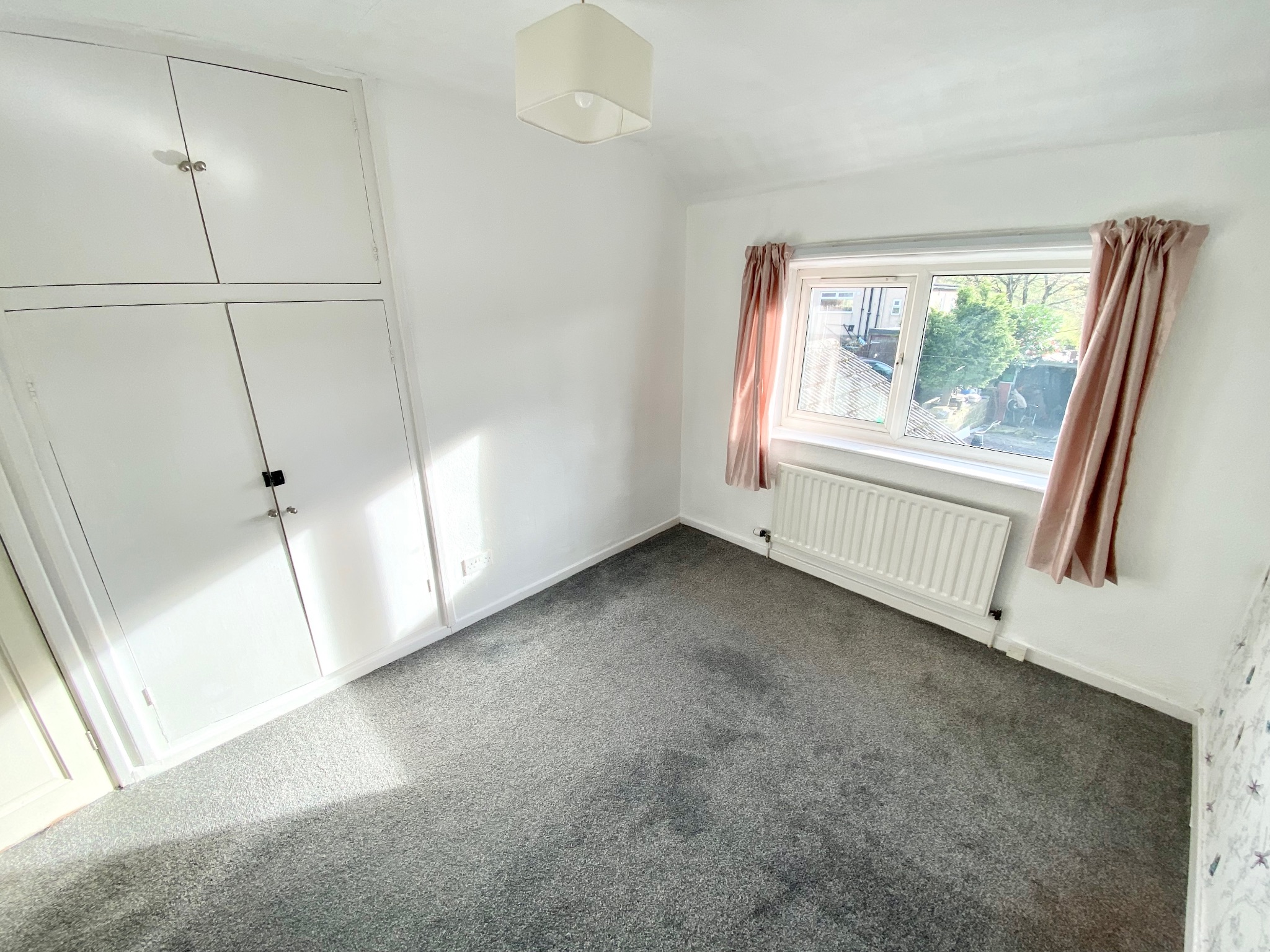 3 bedroom end terraced house To Let in Hebden Bridge - Photograph 25