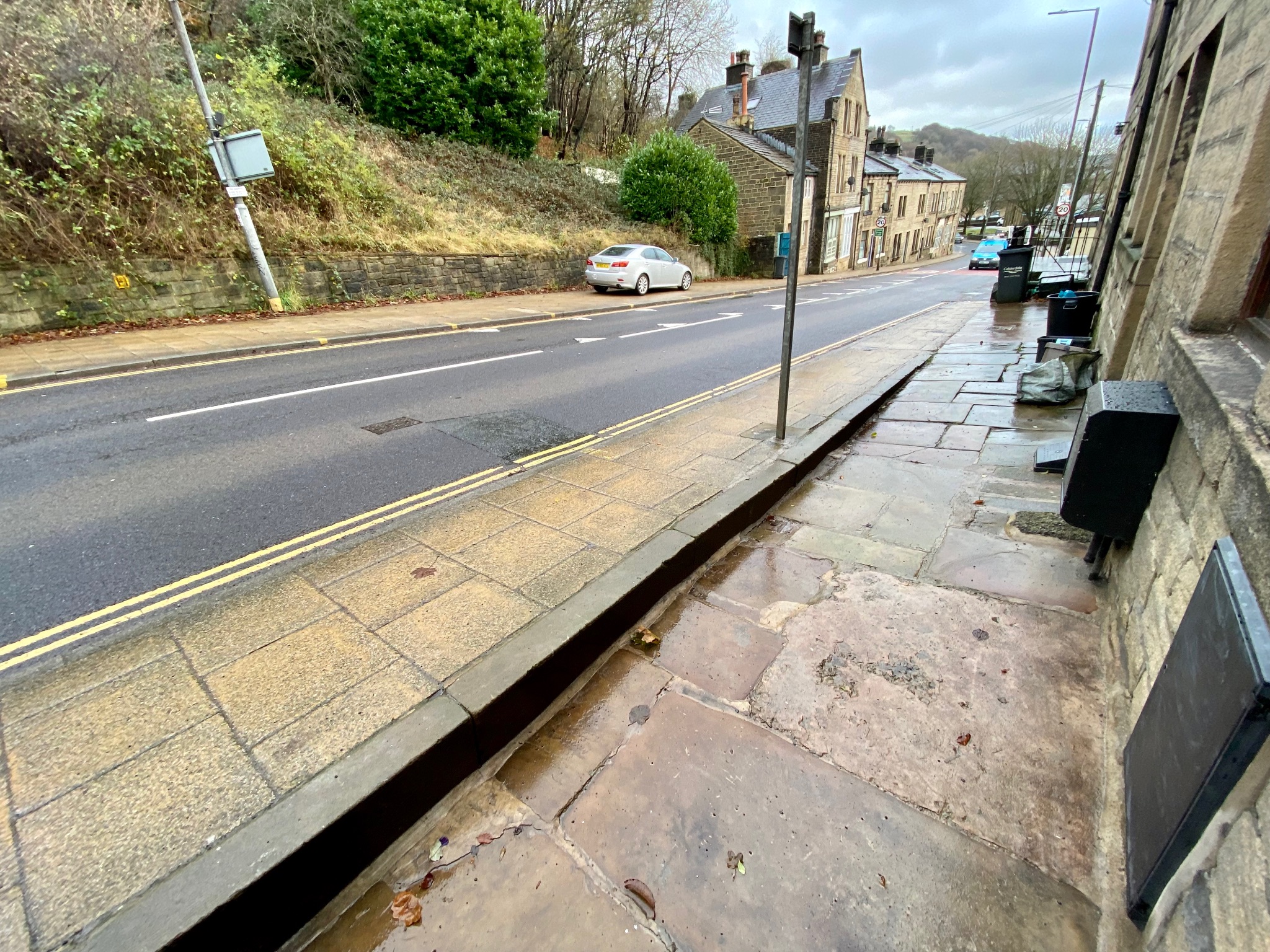 3 bedroom mid terraced house Let Agreed in Hebden Bridge - Photograph 13