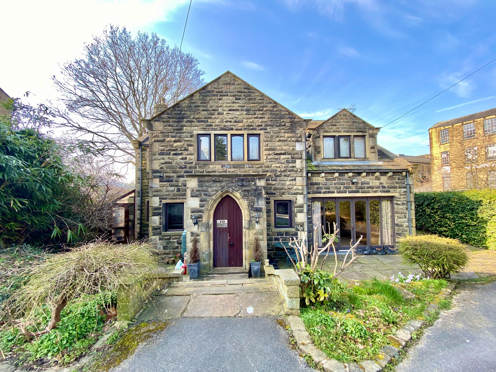 4 bedroom detached house For Sale in Mytholmroyd - Photograph 1