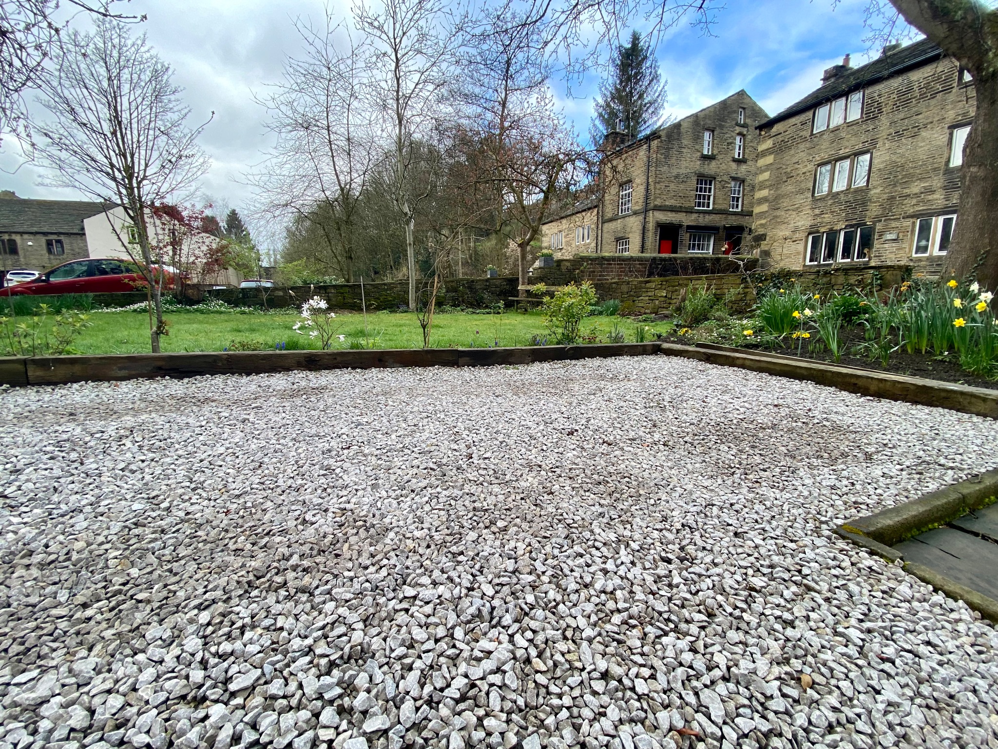 2 bedroom semi-detached house Let Agreed in Luddenden - Photograph 5