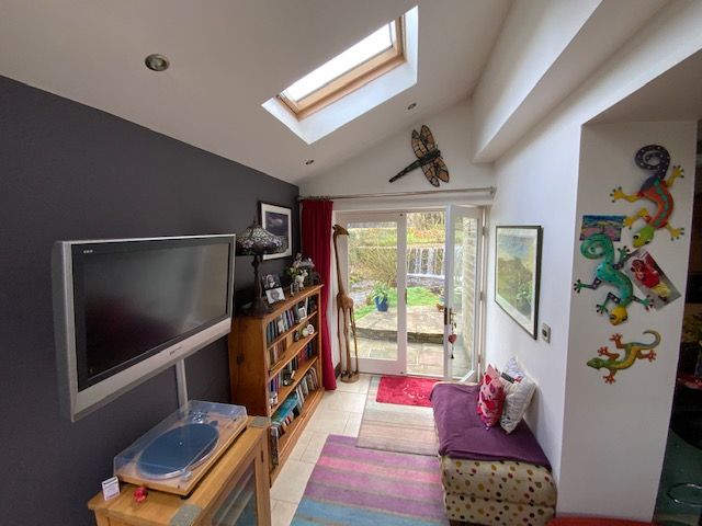 2 bedroom semi-detached house Let Agreed in Luddenden - Photograph 44