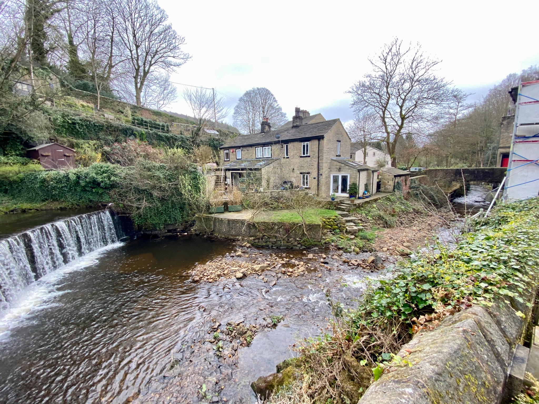 2 bedroom semi-detached house Let Agreed in Luddenden - Photograph 45
