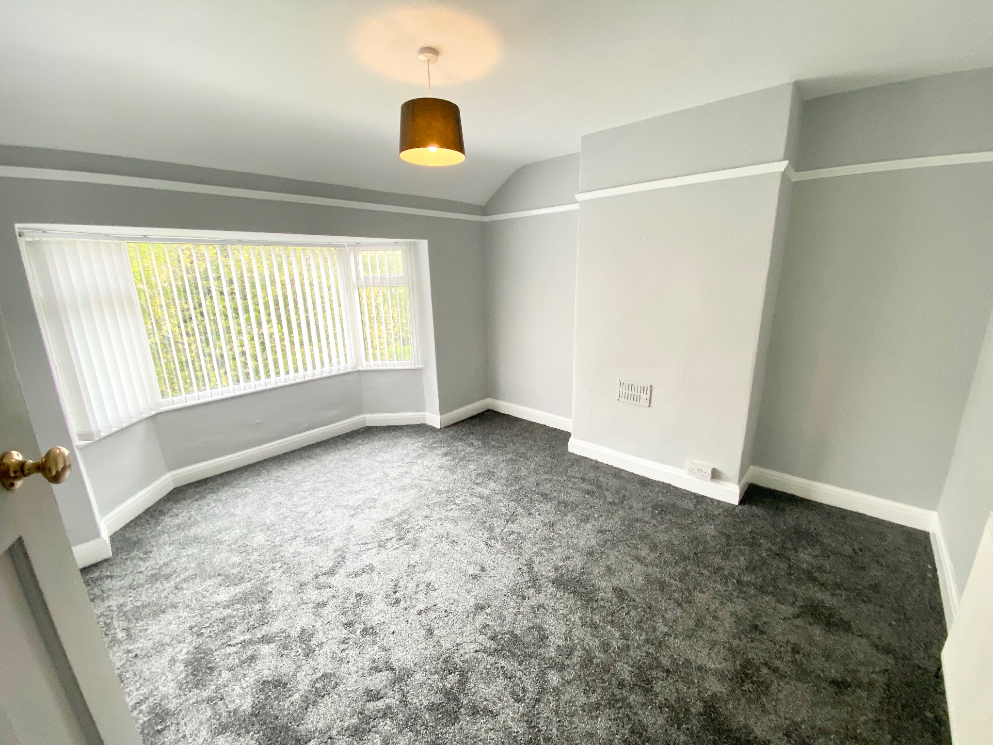 3 bedroom mid terraced house To Let in Mytholmroyd - Photograph 10