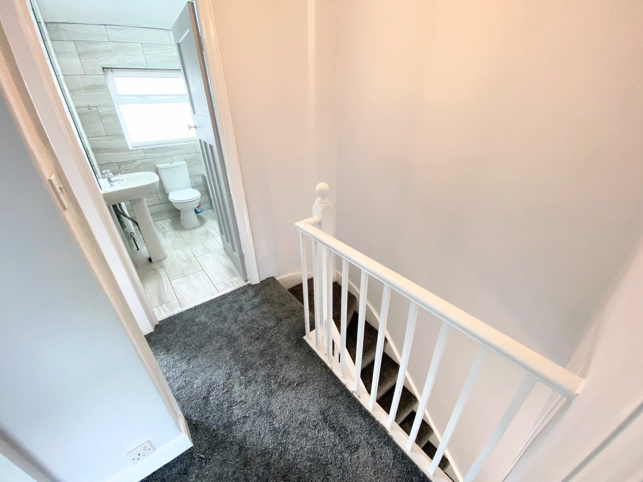 3 bedroom mid terraced house To Let in Mytholmroyd - Photograph 7
