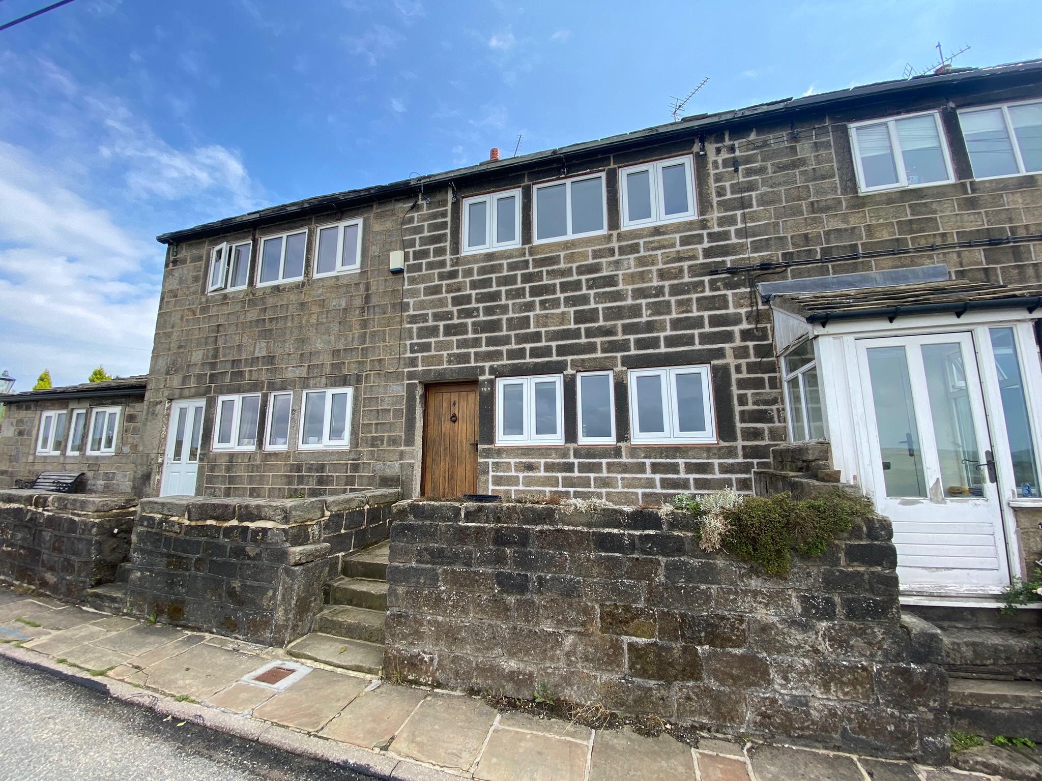 2 bedroom mid terraced house Let Agreed in Hebden Bridge - Photograph 1