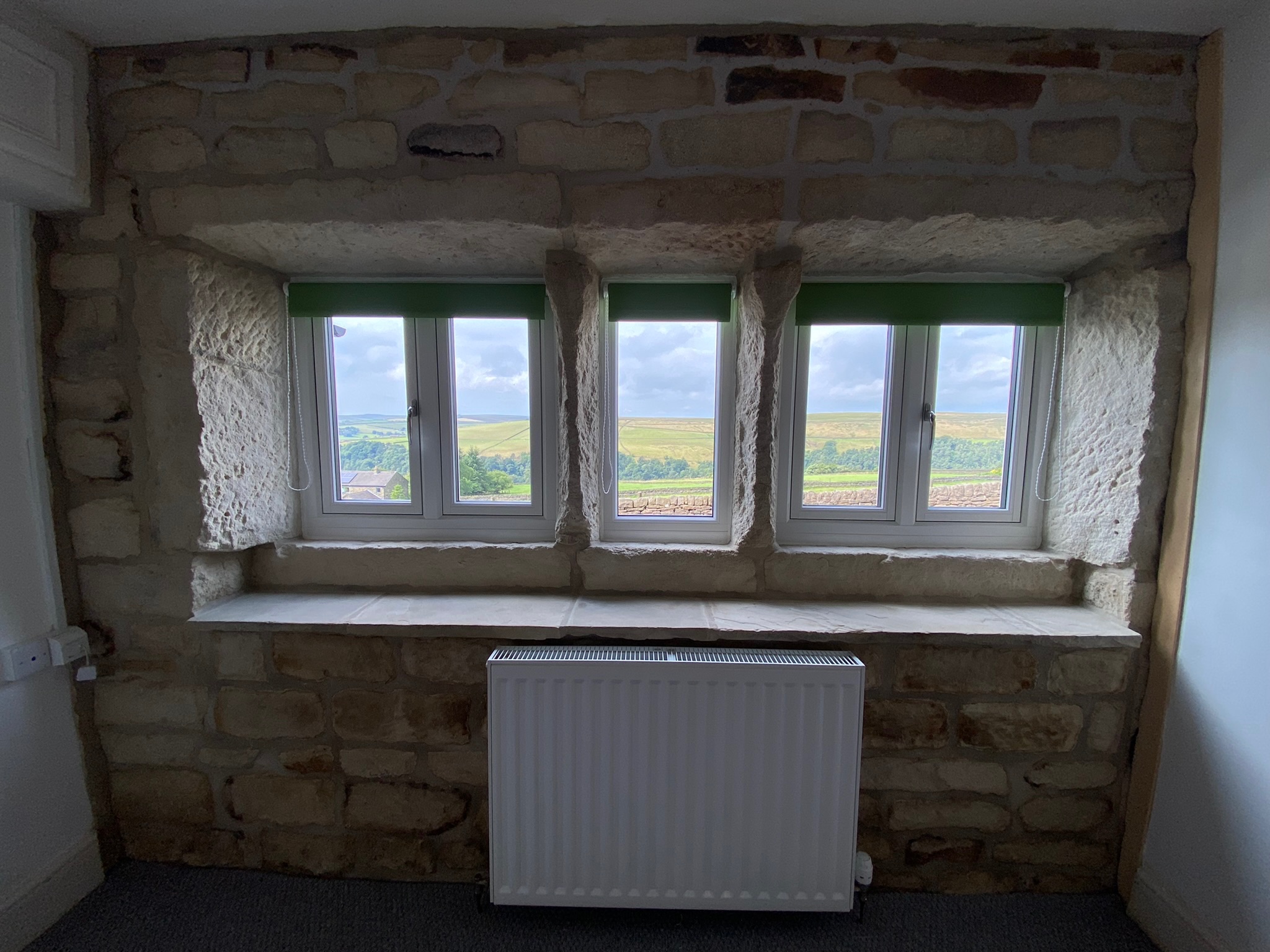 2 bedroom mid terraced house Let Agreed in Hebden Bridge - Photograph 5