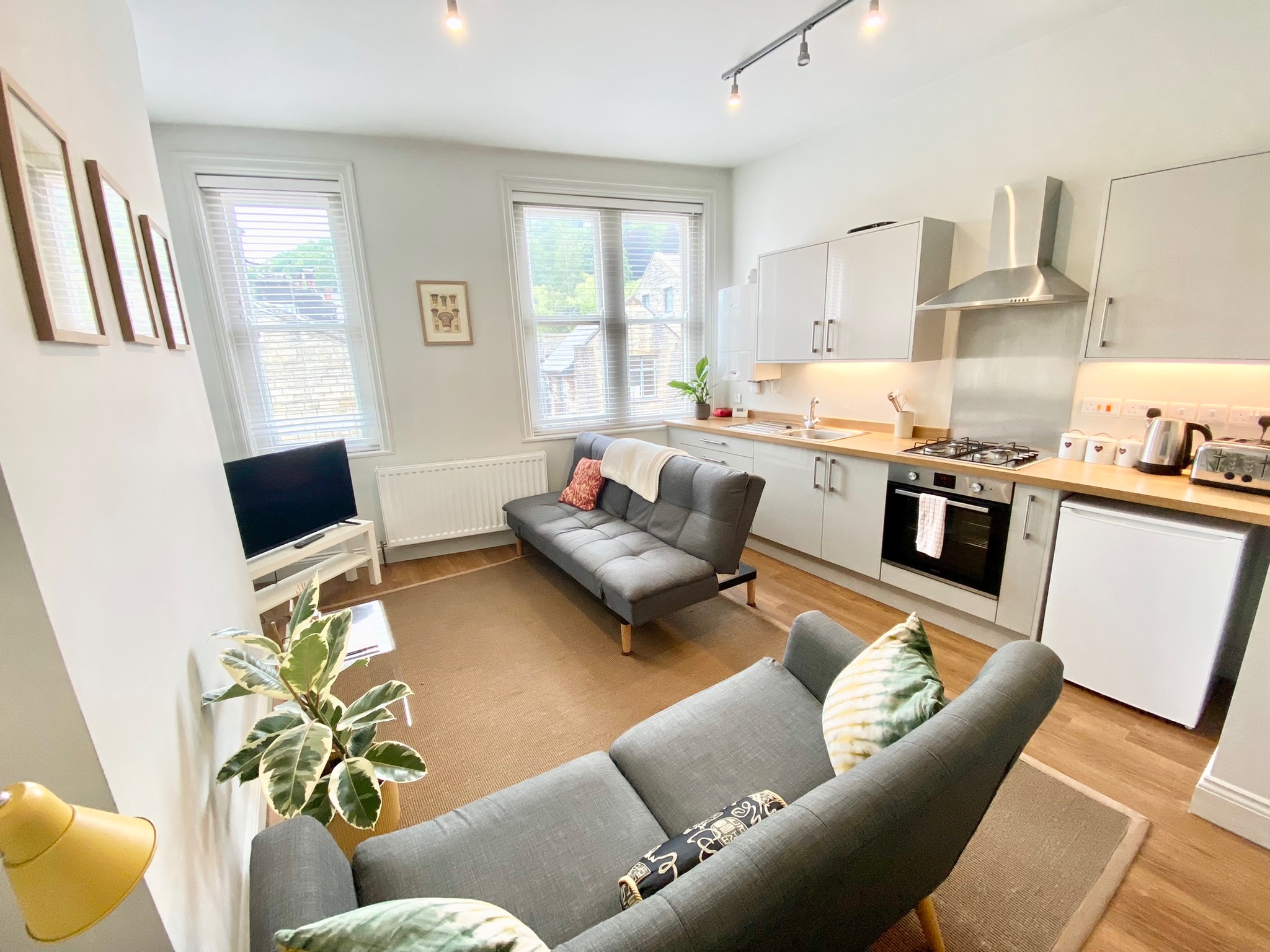 2 bedroom apartment flat/apartment Let Agreed in Hebden Bridge - Photograph 1
