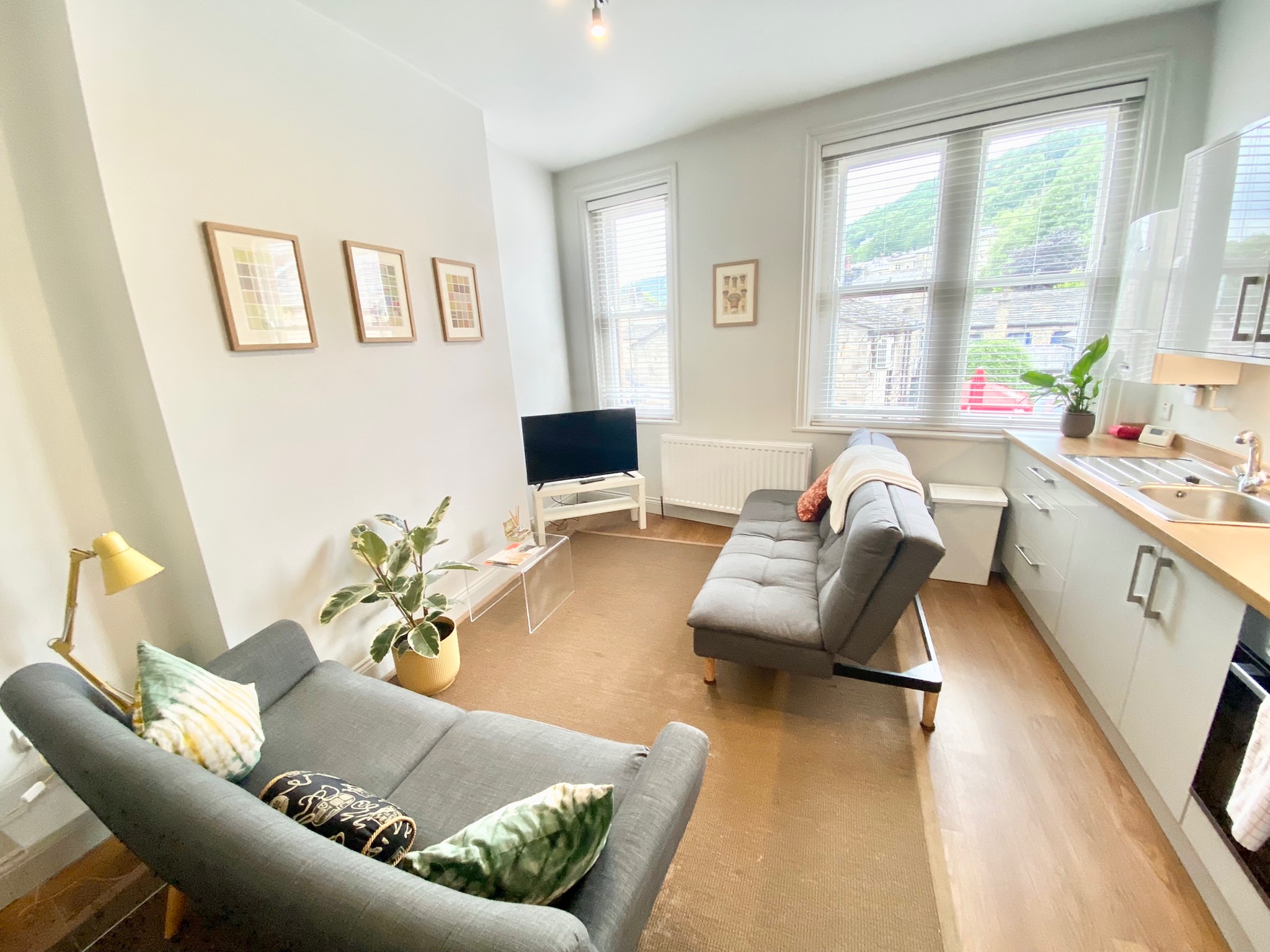 2 bedroom apartment flat/apartment Let Agreed in Hebden Bridge - Photograph 3