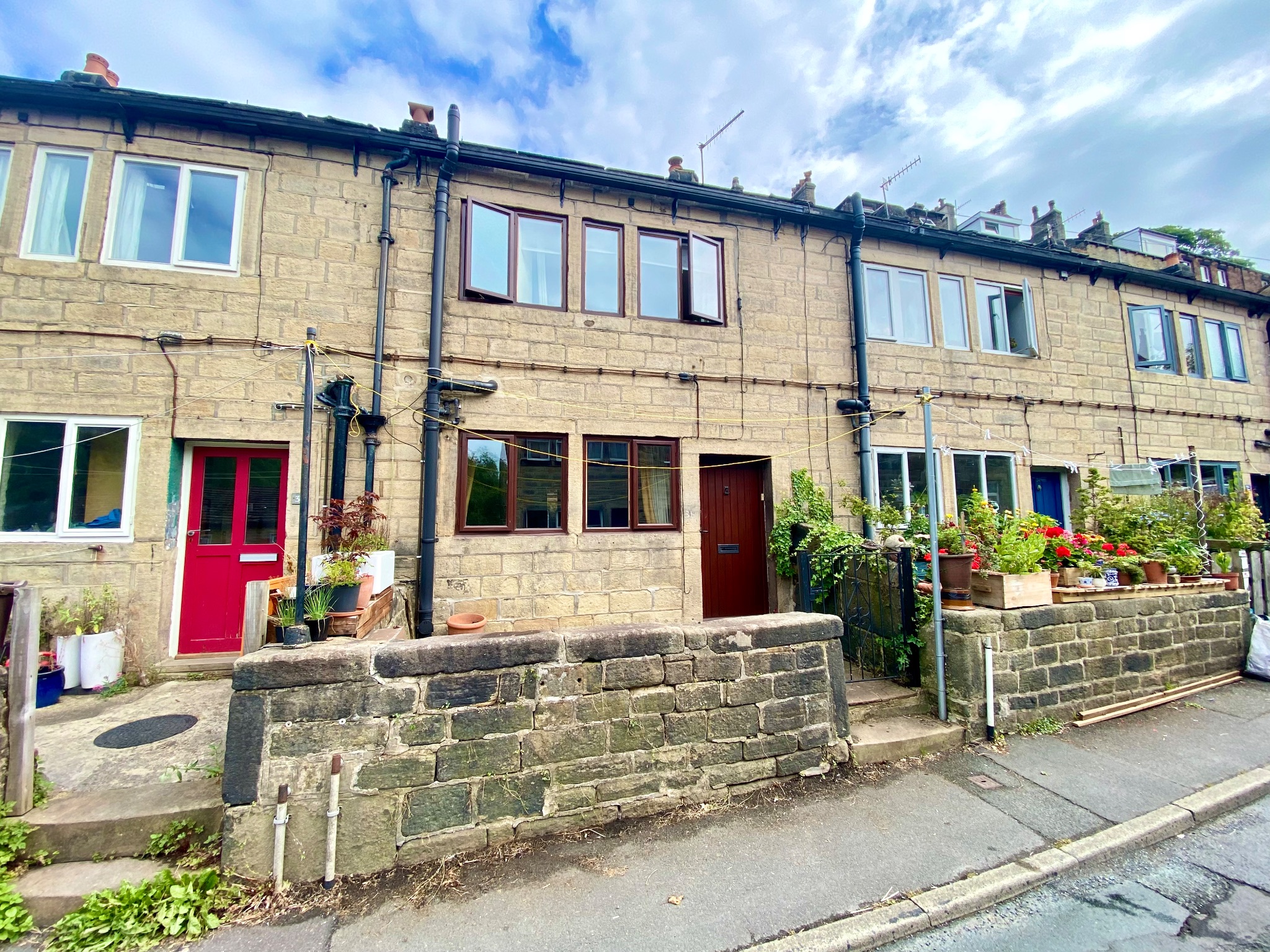 2 bedroom mid terraced house To Let in Hebden Bridge - Photograph 1