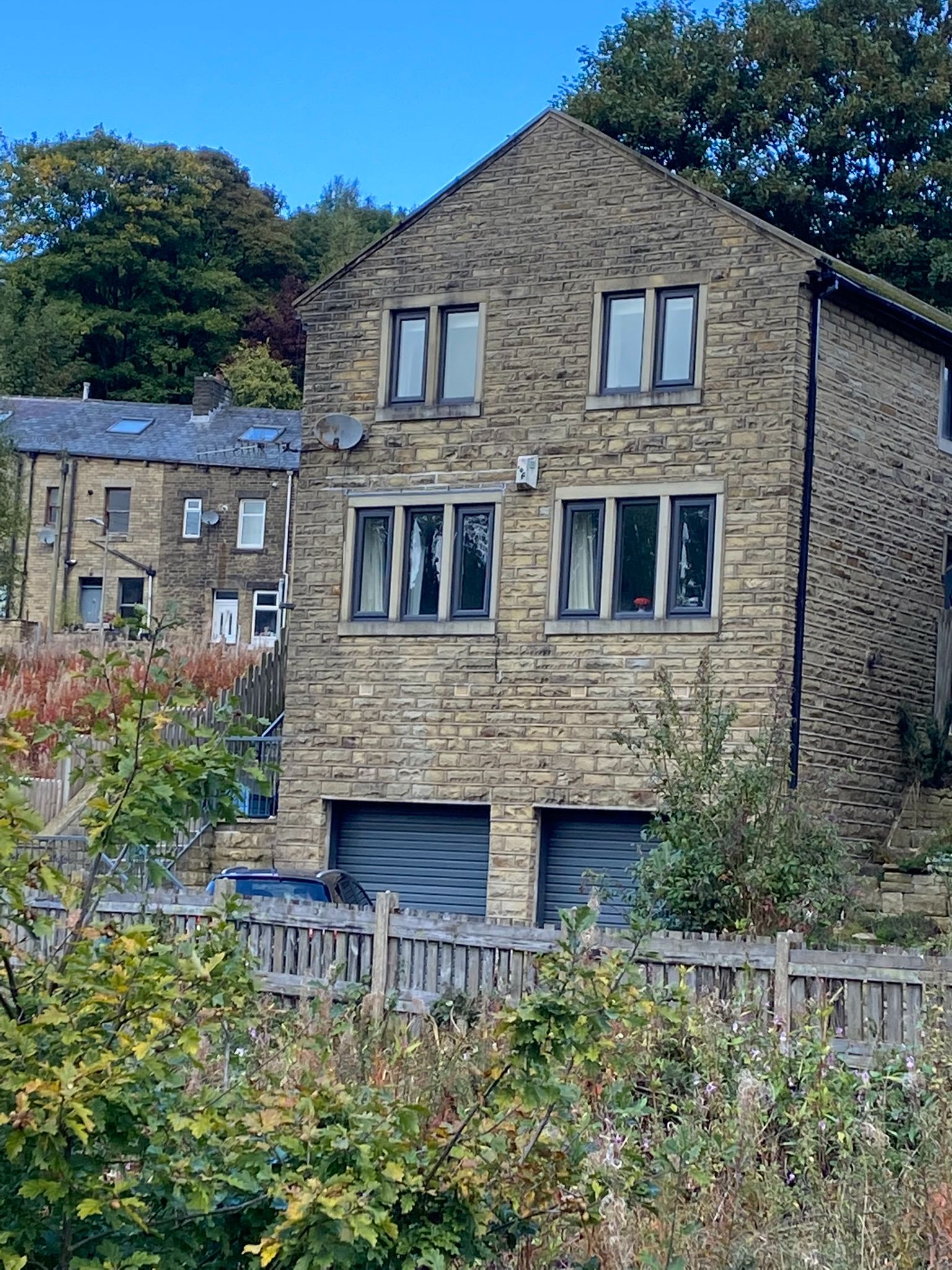Woodhouse Court, Woodhouse Road, Todmorden, OL14 3 bedroom detached