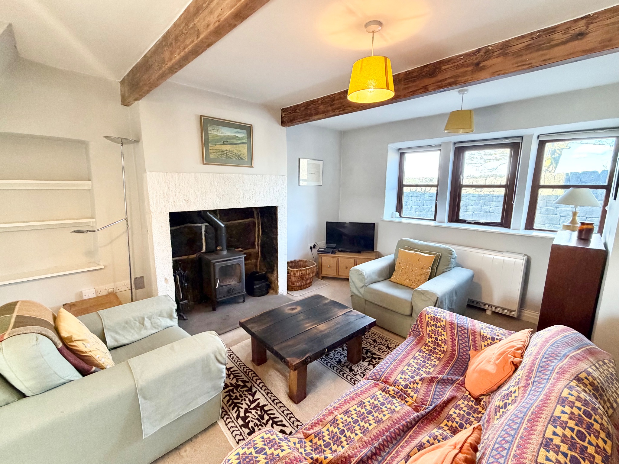 2 bedroom semi-detached house To Let in Hebden Bridge - Property photograph.