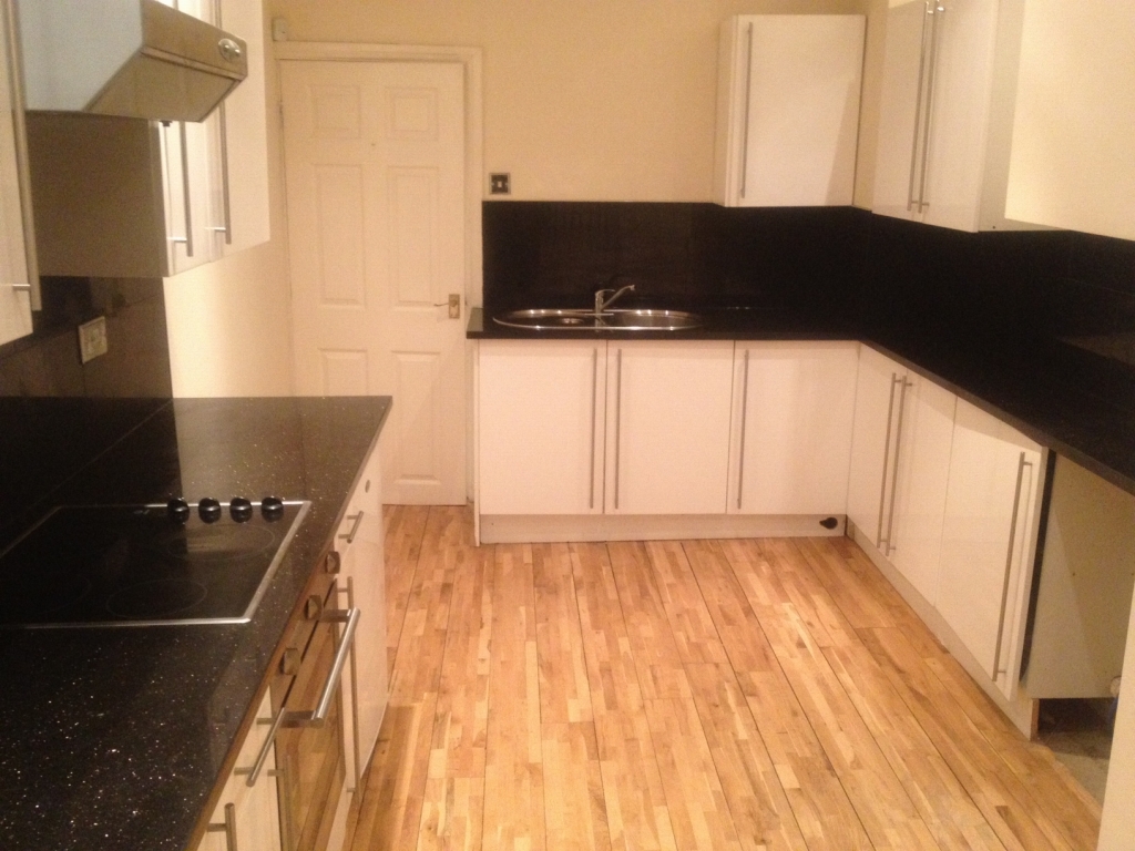 2 bedroom apartment flat/apartment To Let in Hebden Bridge - Photograph 1