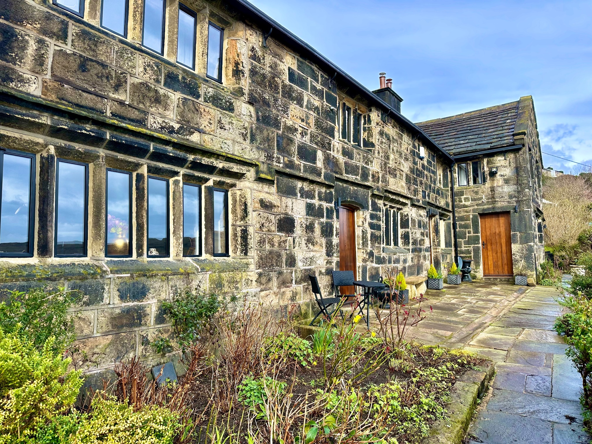 Carr House Farm, Carr House Fold, Todmorden, OL14 8AR 4 bedroom