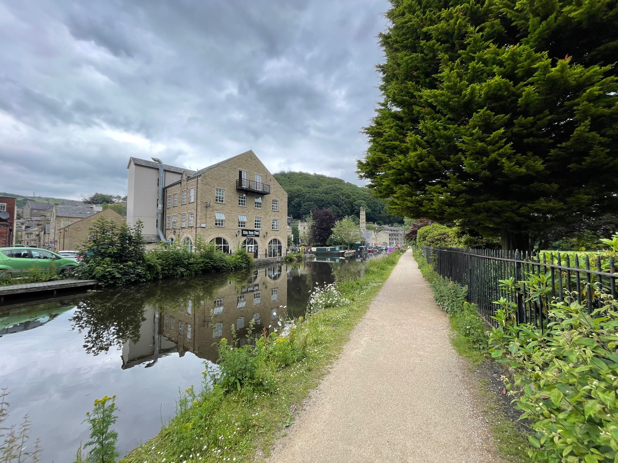 2 bedroom apartment flat/apartment To Let in Hebden Bridge - Photograph 12.