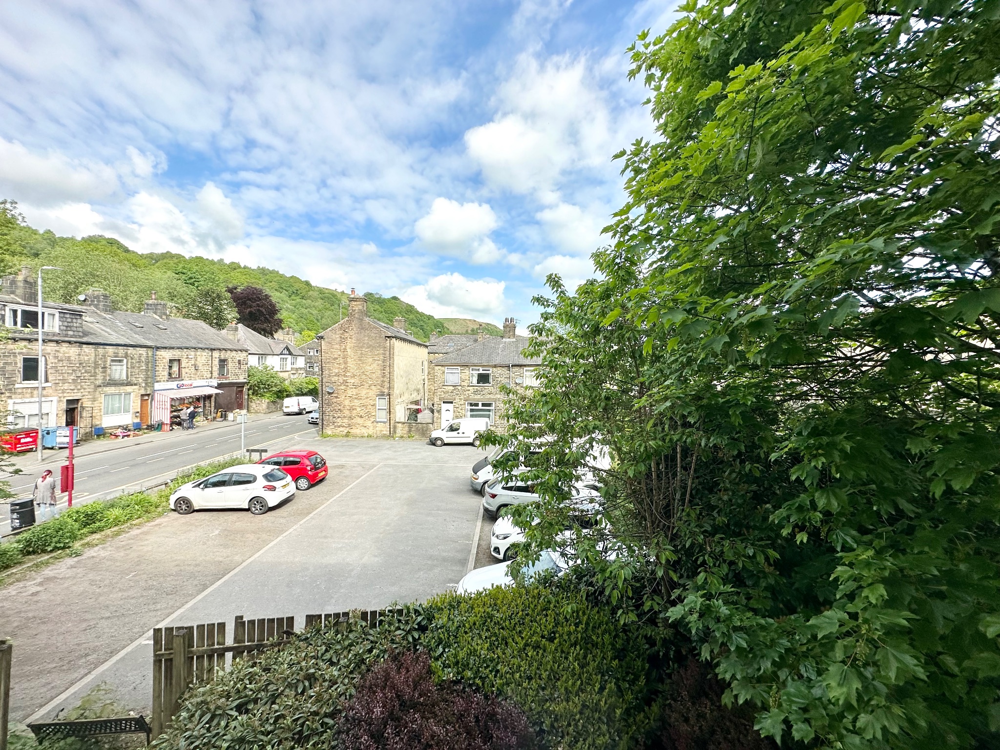 2 bedroom apartment flat/apartment For Sale in Calderdale - Photograph 11.