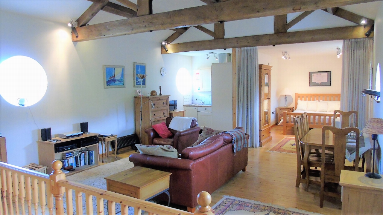4 bedroom detached house Sale Agreed in Halifax - 21