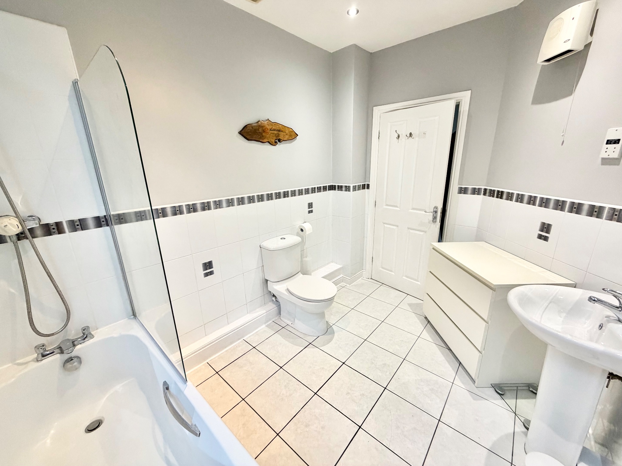 2 bedroom apartment flat/apartment Let Agreed in Ripponden - Photograph 20.