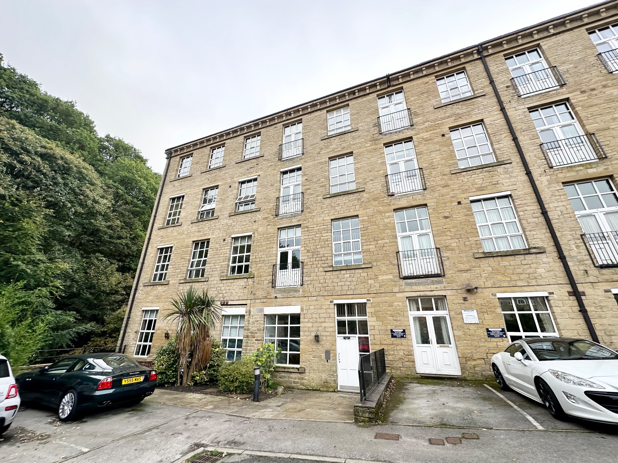 2 bedroom apartment flat/apartment To Let in Ripponden - Photograph 21.