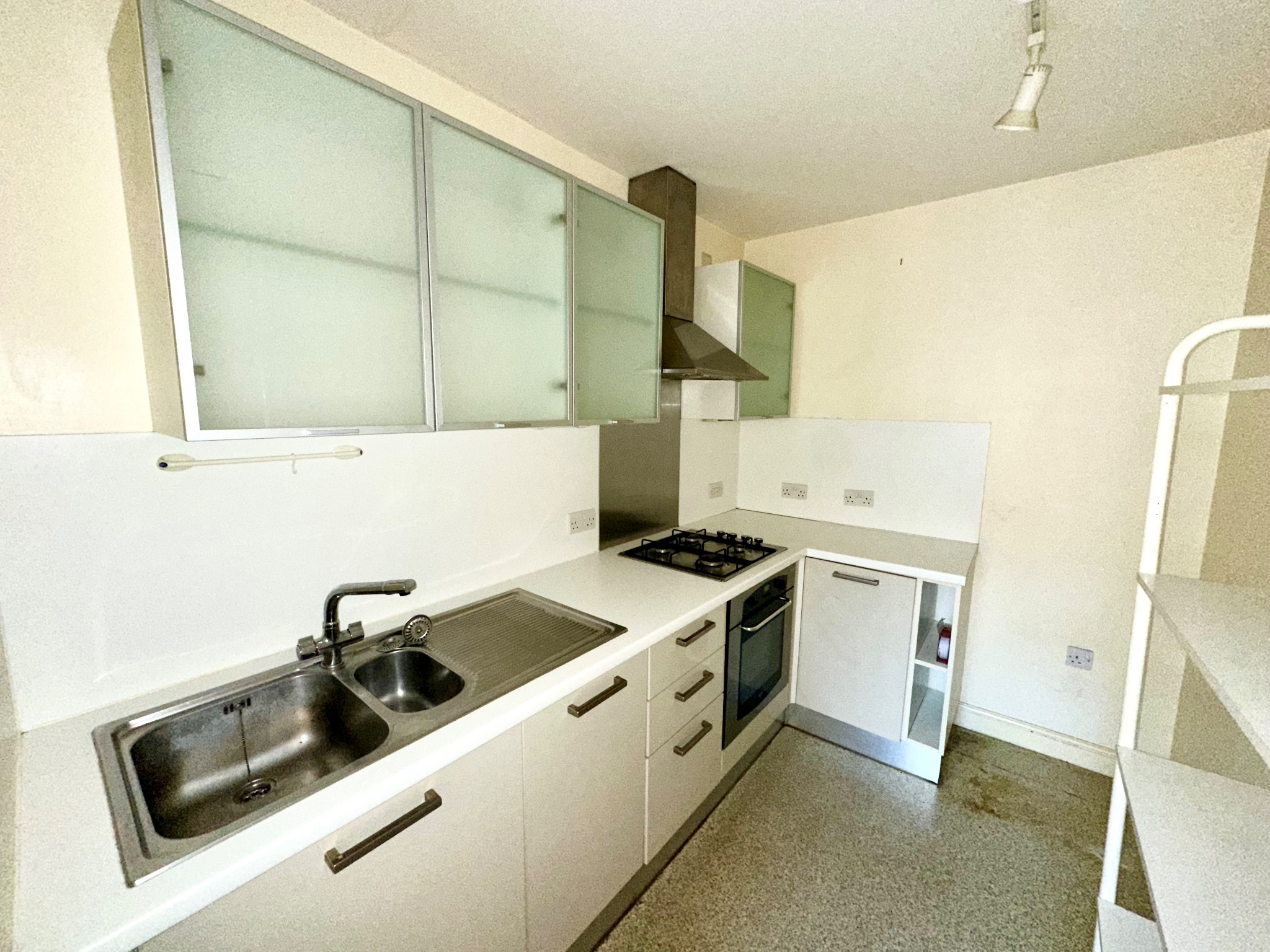 2 bedroom apartment flat/apartment Let Agreed in Hebden Bridge - Photograph 12.