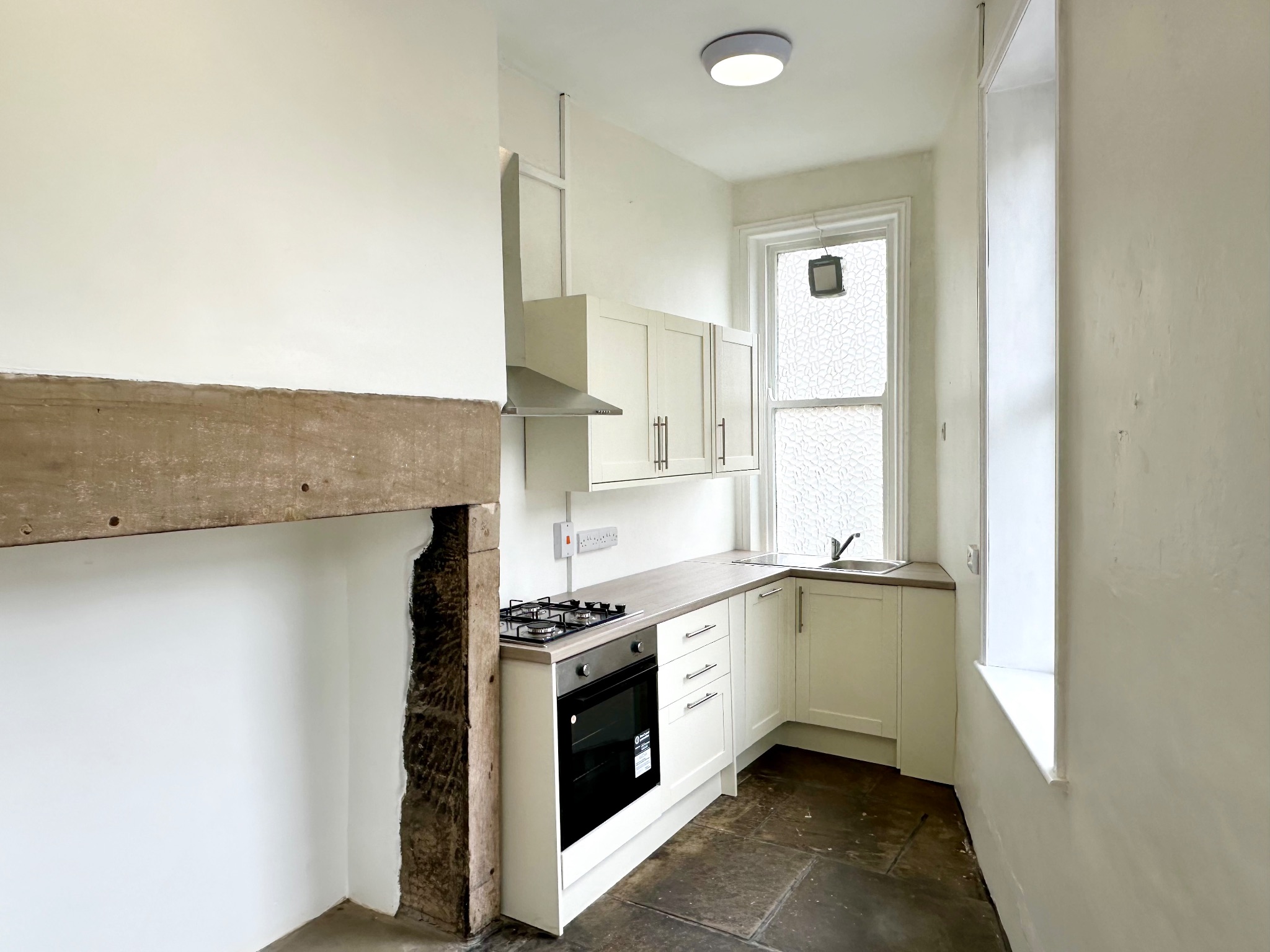 3 bedroom end terraced house To Let in Hebden Bridge - Photograph 5.