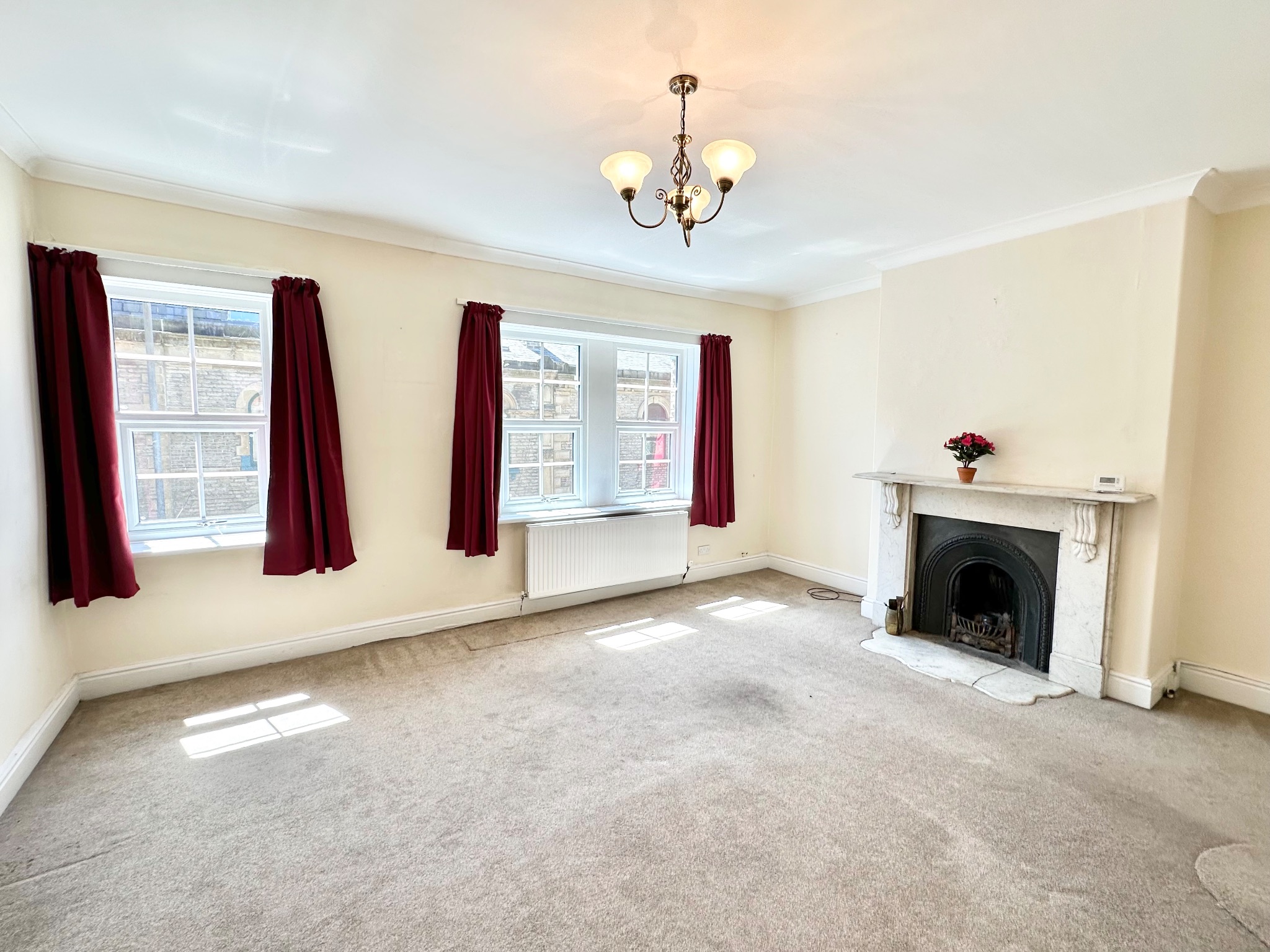 2 bedroom apartment flat/apartment To Let in Hebden Bridge - Photograph 2.