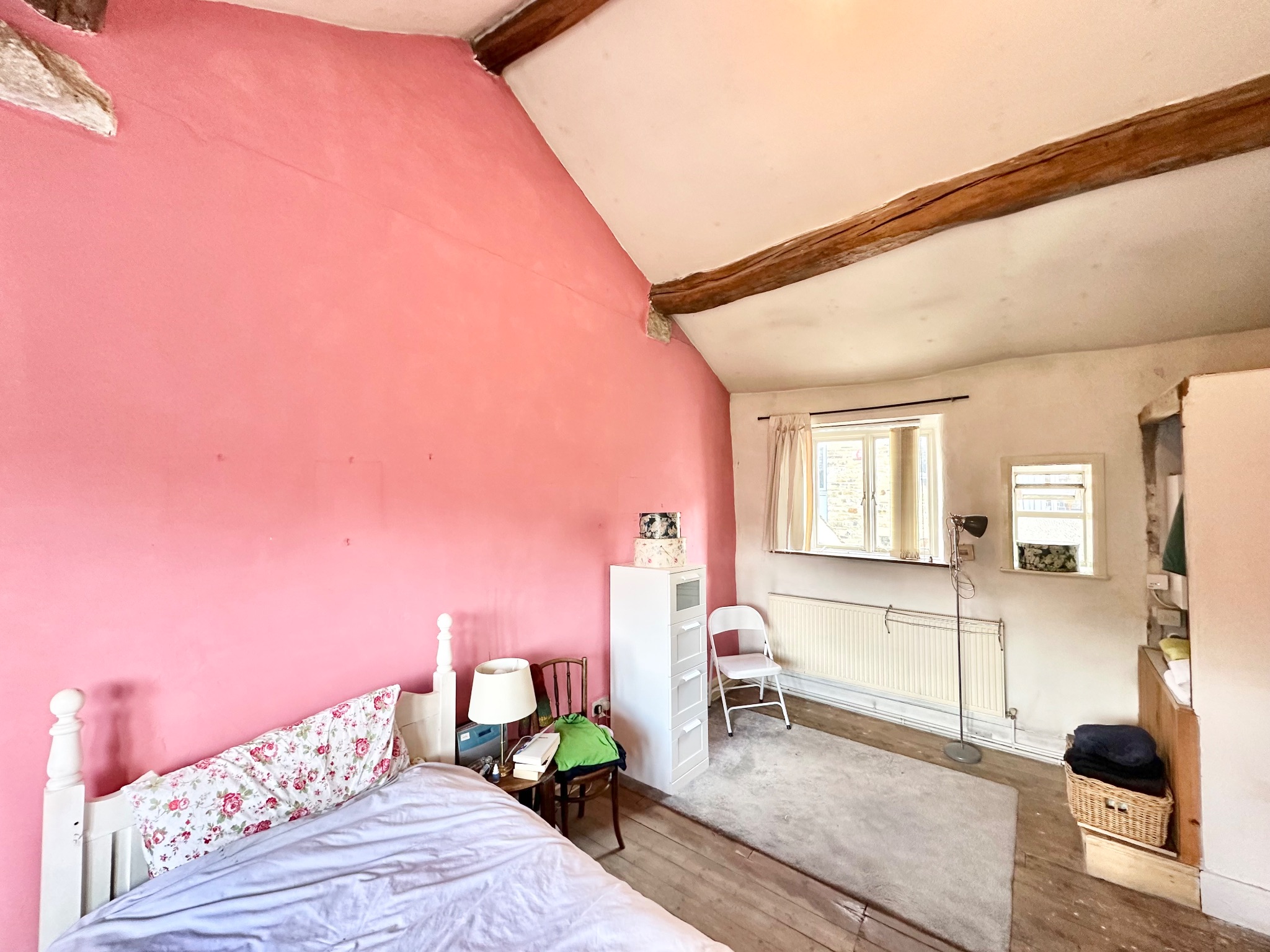 1 bedroom mid terraced house For Sale in Hebden Bridge - Photograph 9.