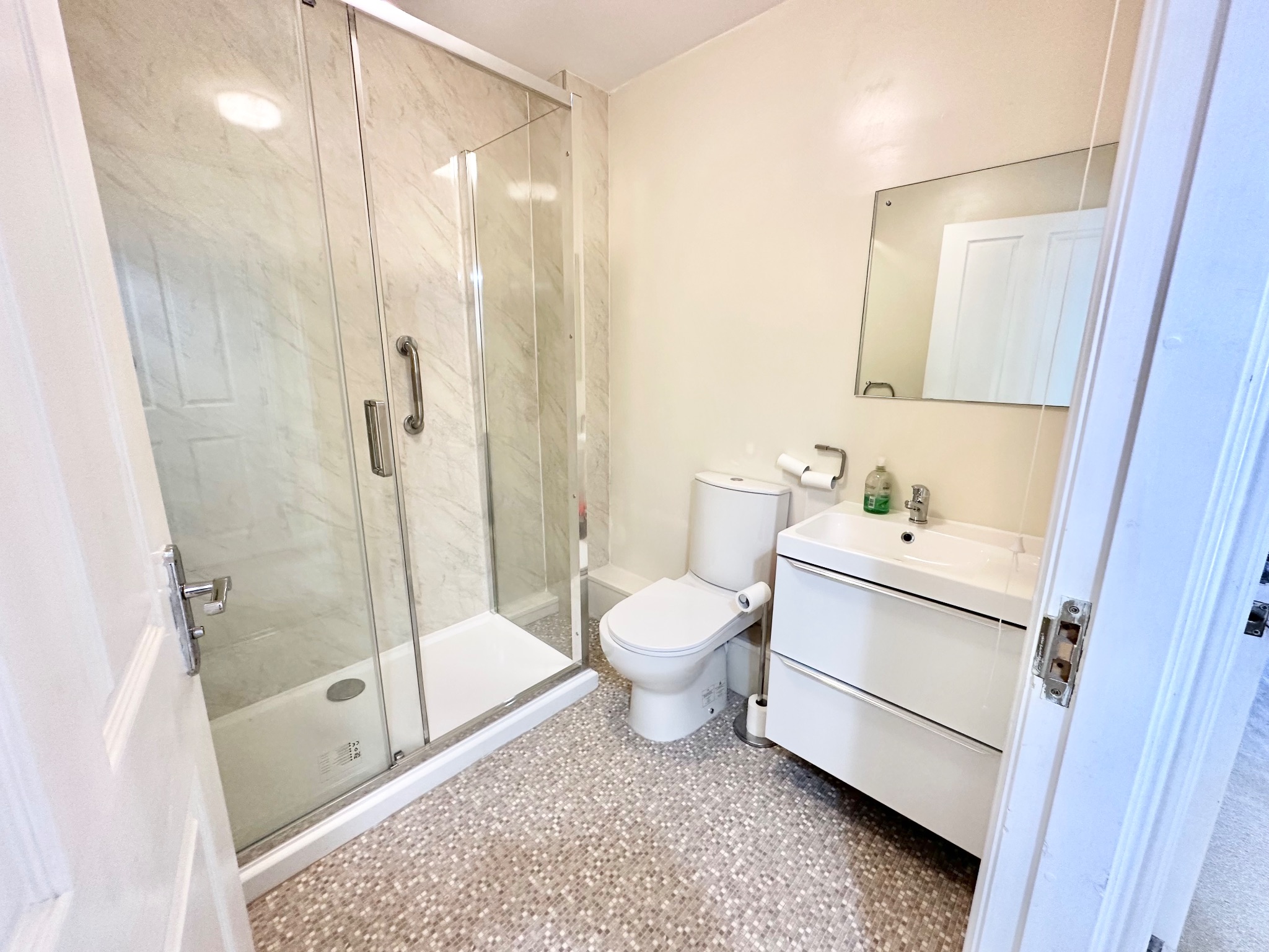 2 bedroom apartment flat/apartment To Let in Mytholmroyd - Photograph 8.