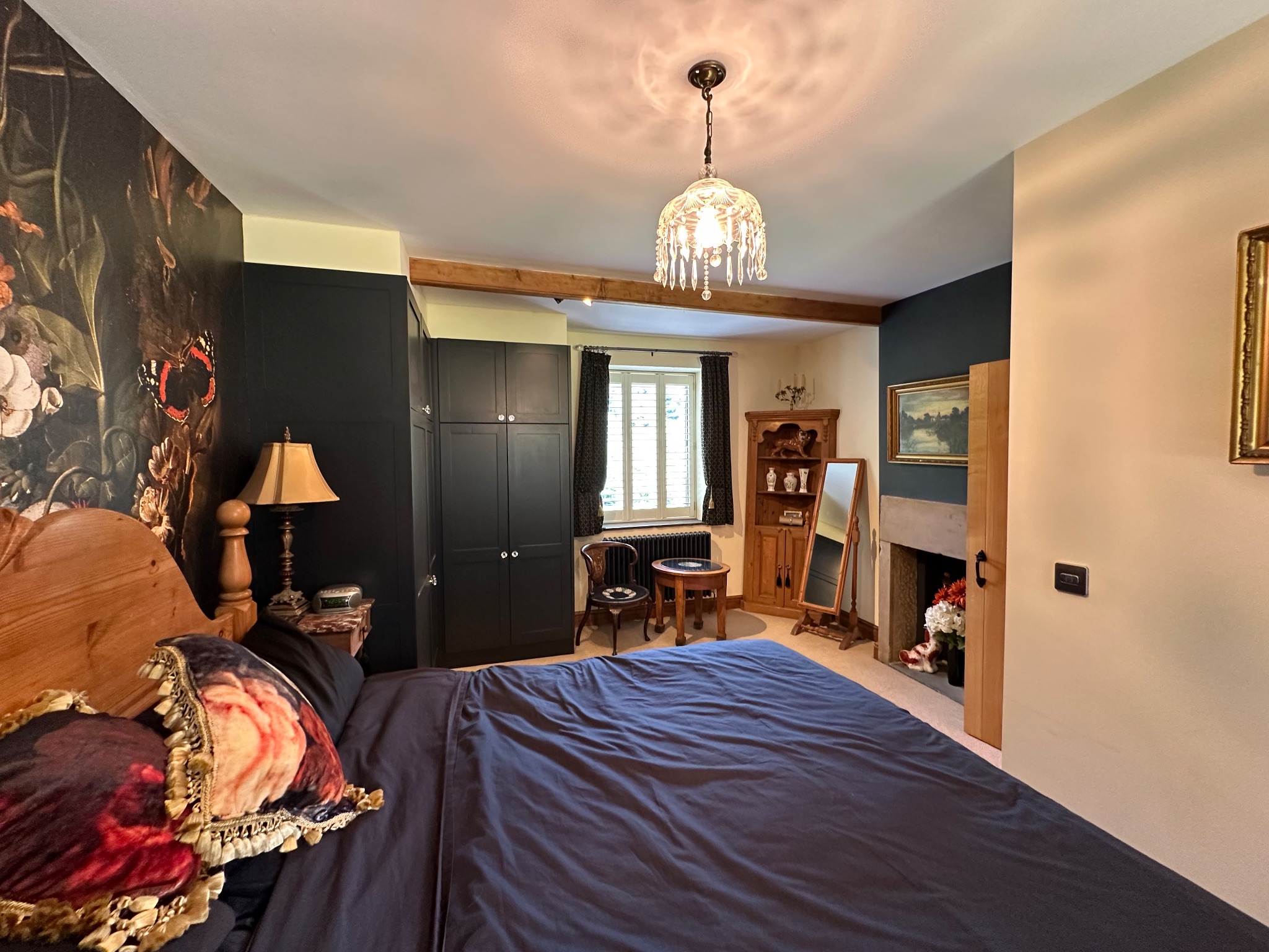 4 bedroom detached house For Sale in Halifax - Photograph 27.