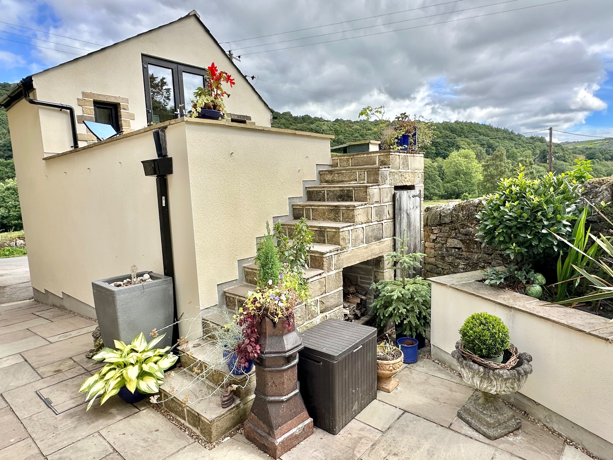4 bedroom detached house For Sale in Halifax - Photograph 52.