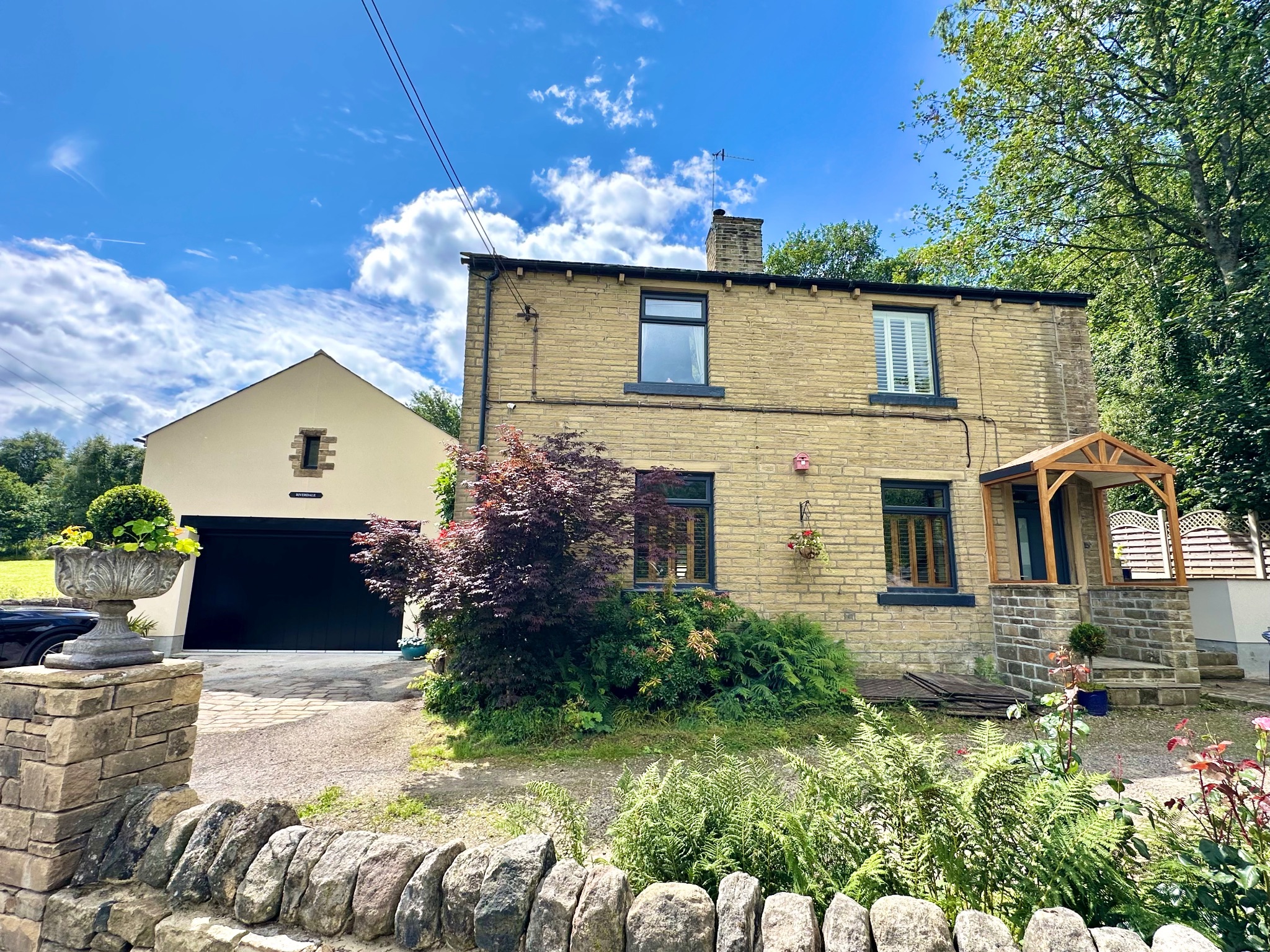 4 bedroom detached house For Sale in Halifax - Photograph 2.